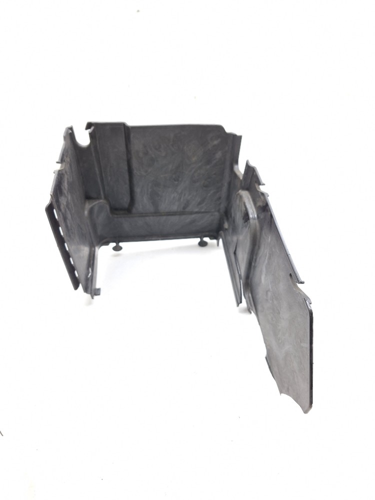 Suporte Caixa Bateria Mercedes B200 1.6 2013 2014 A246541020 Preto