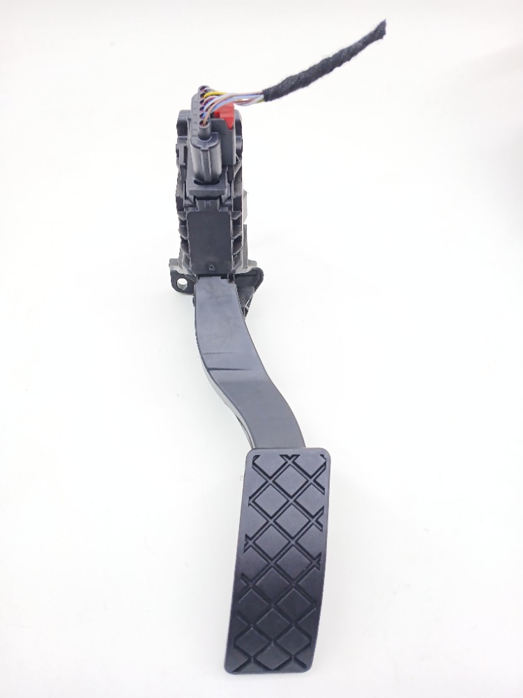 Pedal Acelerador Vw Jetta Gli 2.0 2023 2024 5qm723503