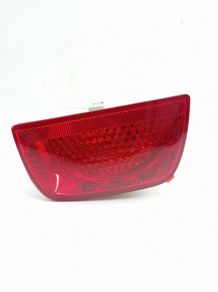 Lanterna Direita Gm Camaro 6.2 2011 2012 320368 Direito/passageiro Vermelho