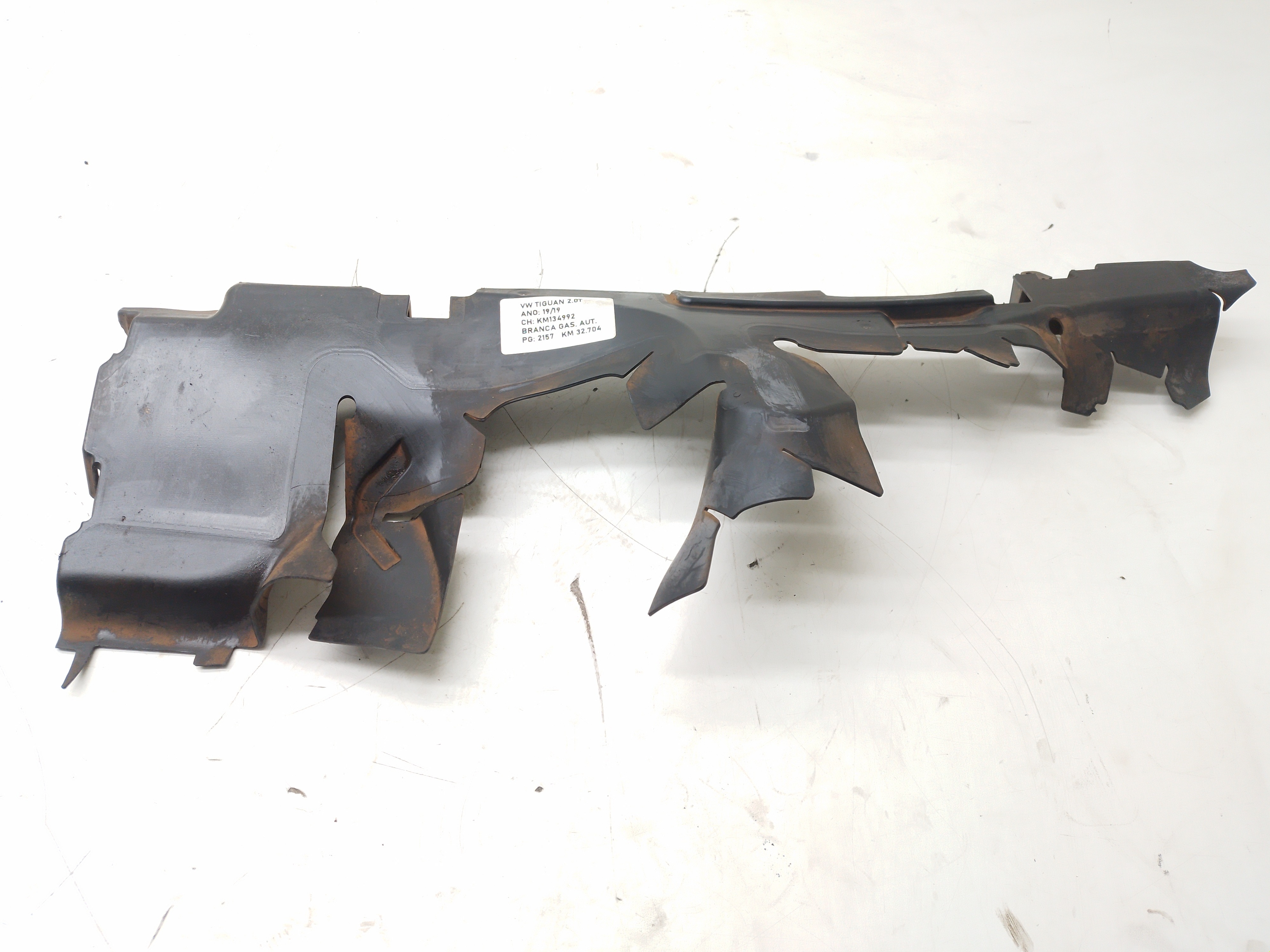 Defletor Esquerdo Radiador Vw Tiguan Tsi 2.0 2019