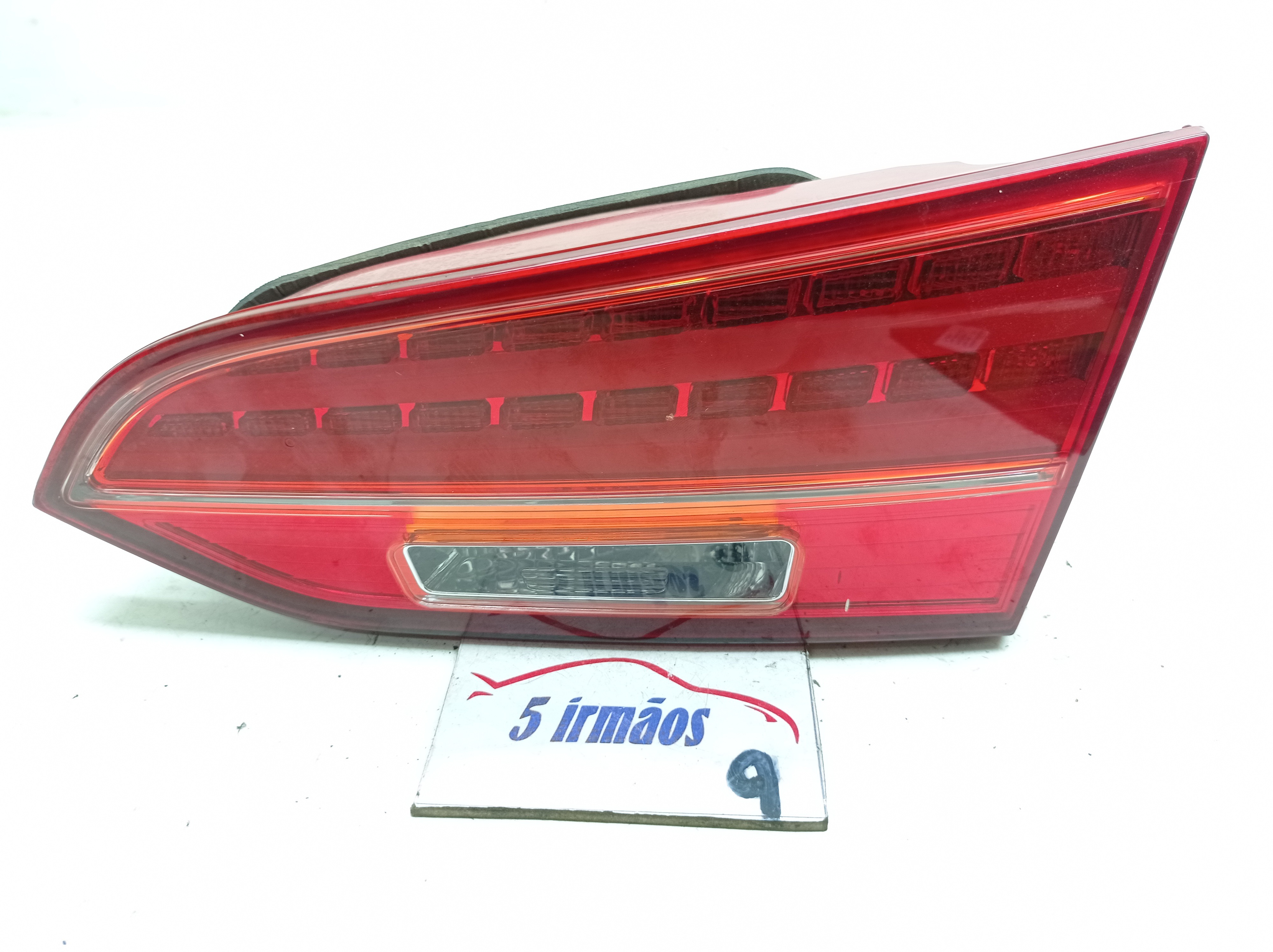 Lanterna Direita Tampa Traseira Hyundai Santa Fé 3.3 2013  Direito