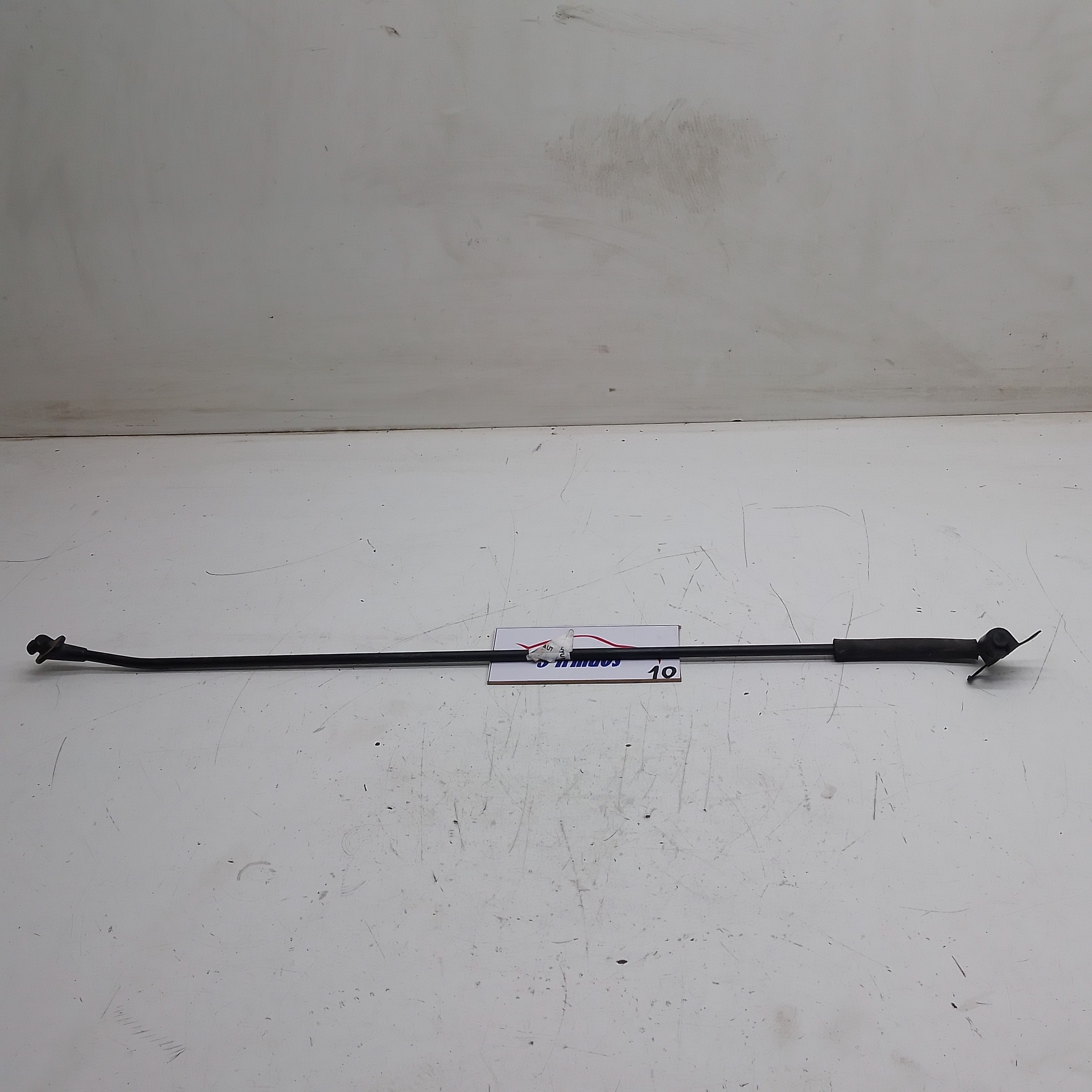 Haste Capô Hyundai Veloster 1.6 V6 2012 / 2013