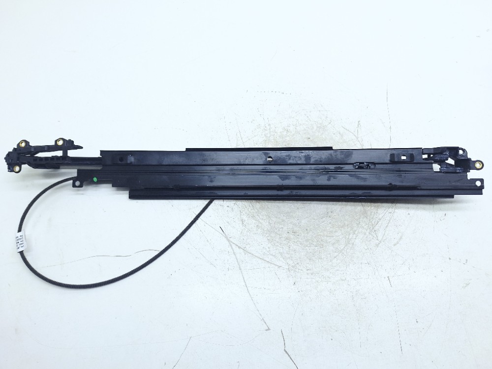 Trilho Teto Solar Direito Vw Jetta Gli 2.0 2024 30027801