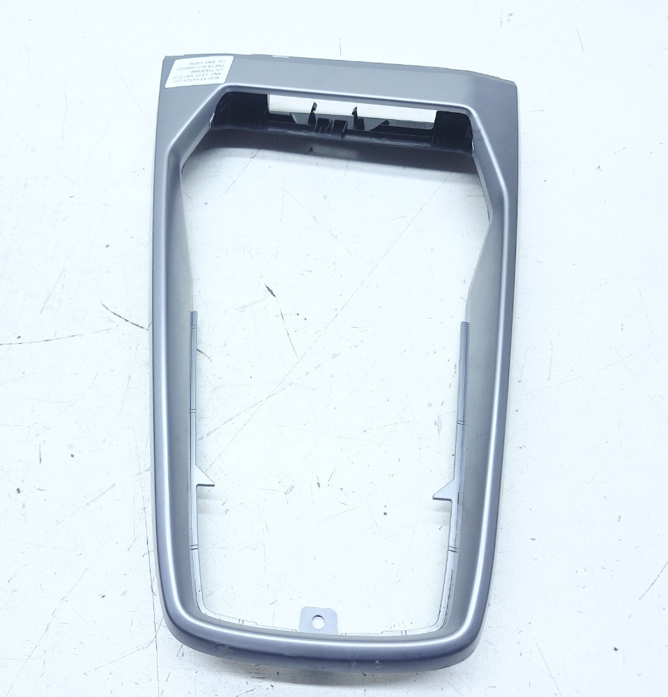 Acabamento Porta Objetos Audi A3 Hatch 2.0 2023 8y1863969
