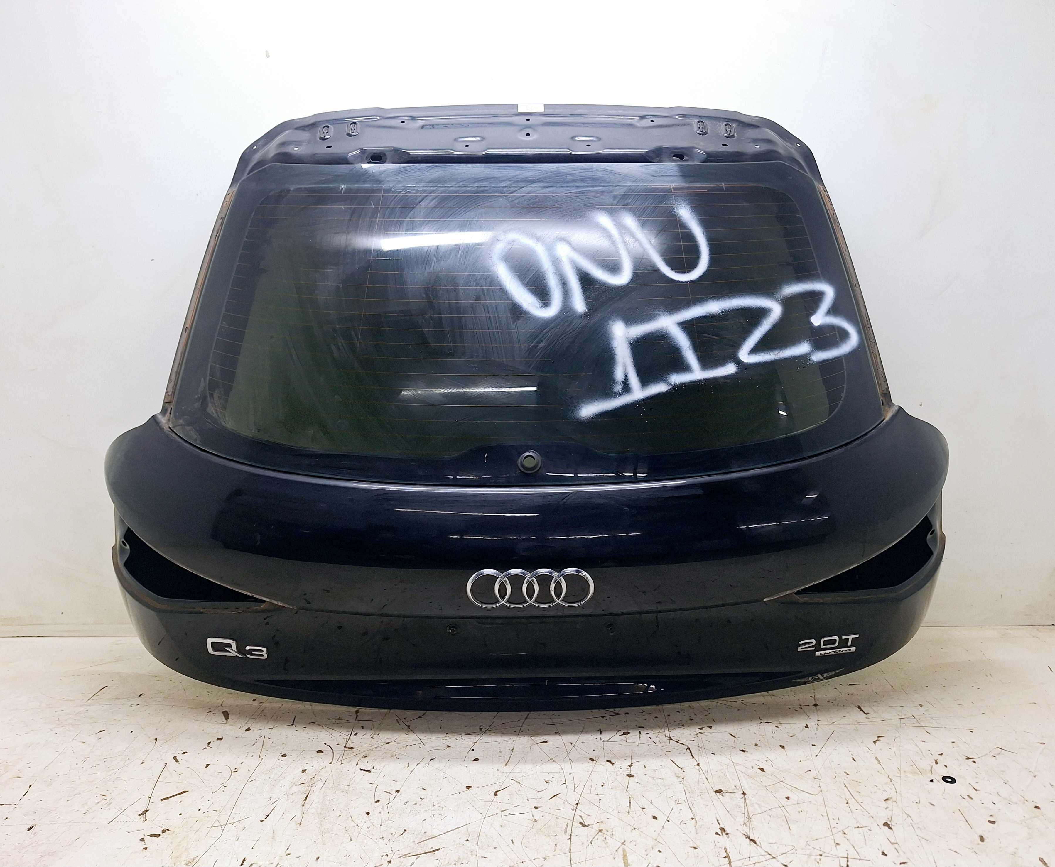 Tampa Traseira Porta Malas Audi Q3 Tfsi 2.0 2013 / 2014  Preto