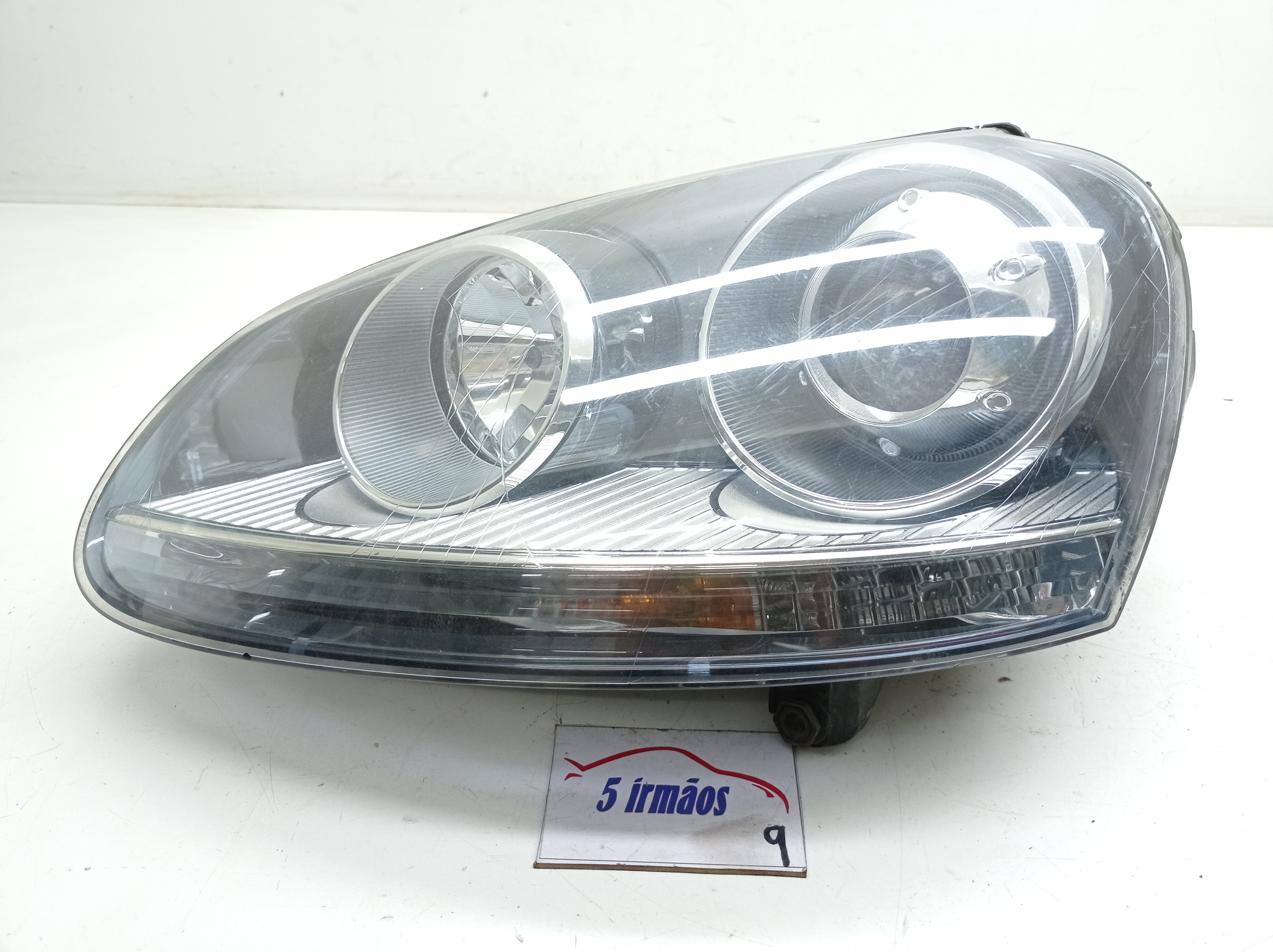 Farol Esquerdo Volkswagen Jetta 2.5 2009 / 2010 Esquerdo