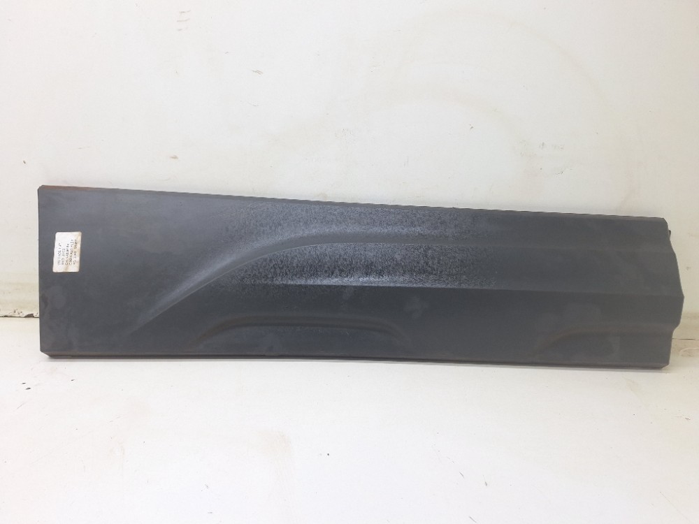Acabamento Porta Traseira Direita Vw Taos Tsi 1.4t 2022
