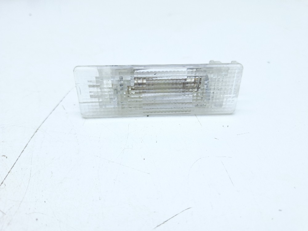 Luz Cortesia Vw Jetta Tsi 2.0 2013
