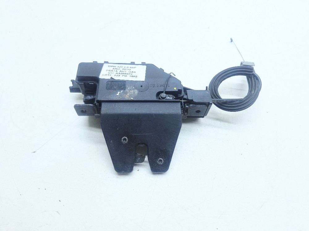 Fechadura Tampa Traseira Bmw 320i 2.0 2009 2010 7840617