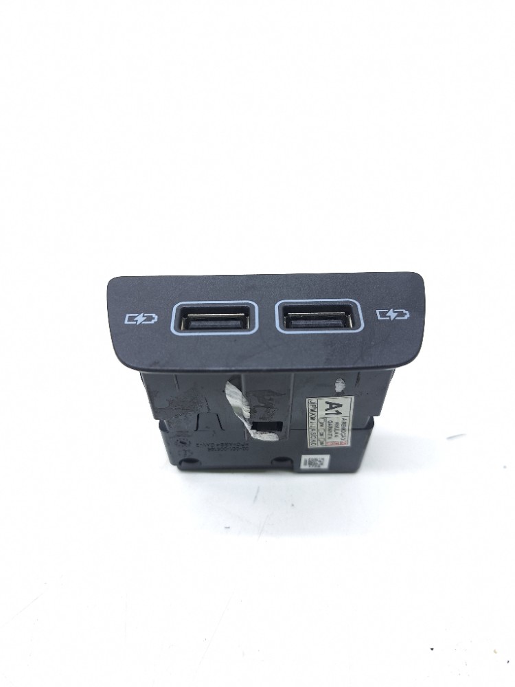 Entrada Auxiliar Usb Vw Tcross Tsi 1.4 2019 2020 2g0035954