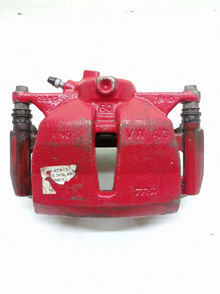 Cavalete Dianteira Direita Vw Jetta Gli 2.0 2024 47k5q0106gj