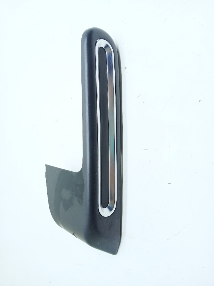 Acabamento Moldura Porta Direita Vw Fusca Tsi 2.0 2013 2014