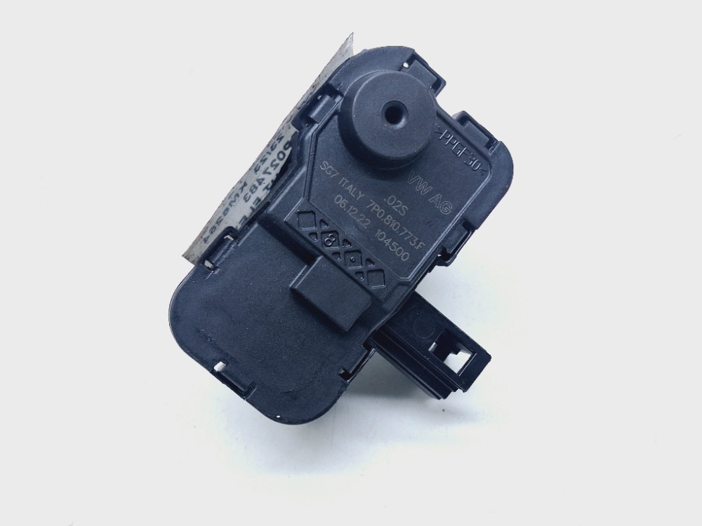 Motor Trava Portinhola Vw Virtus Tsi 1.4 2023 7p0810773f