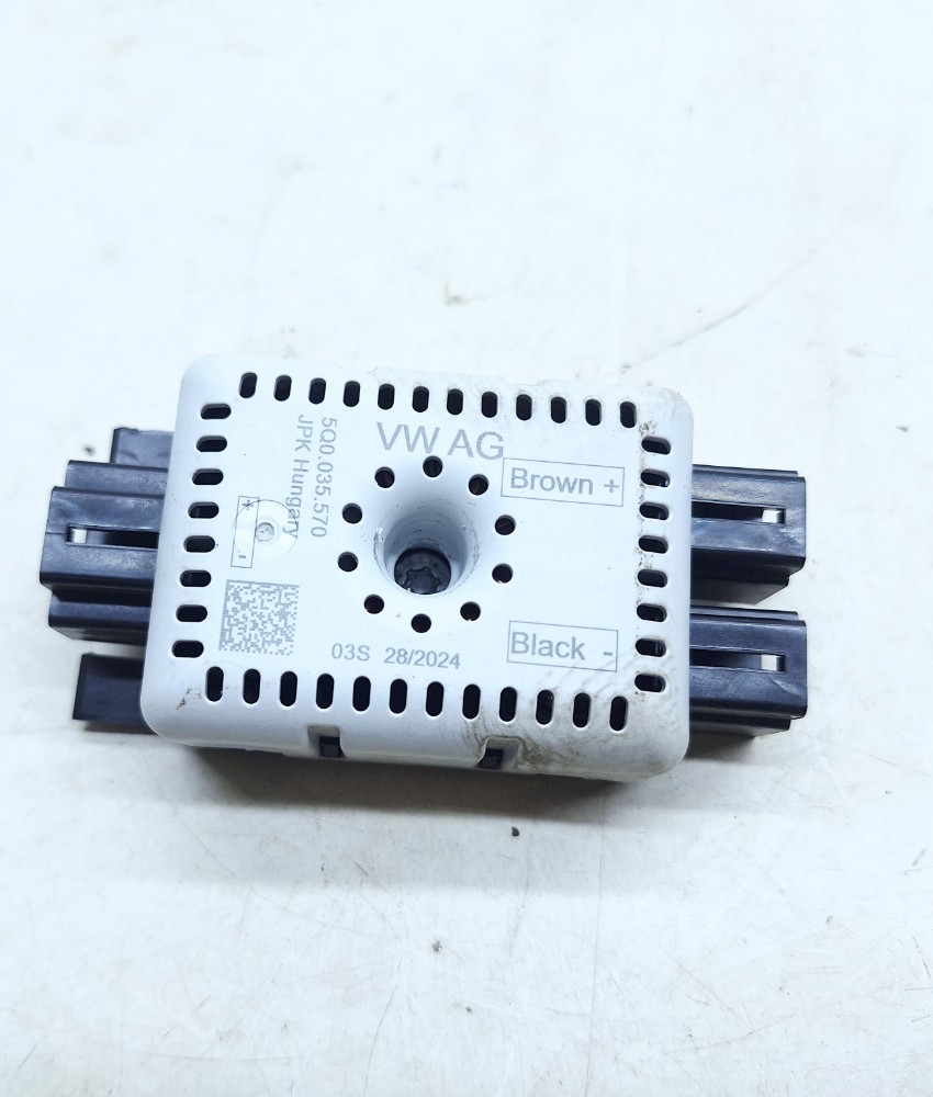 Módulo Amplificador Som Vw Taos Tsi 1.4 2024 5q0035570