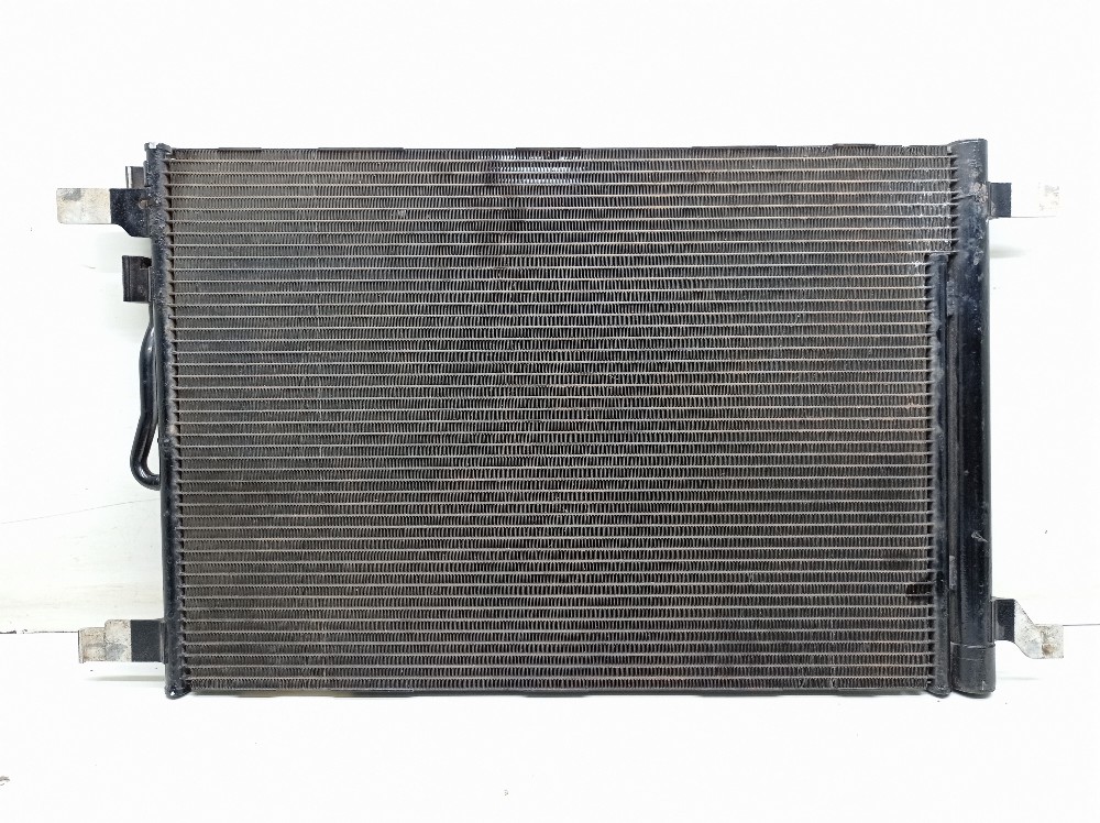 Radiador Água Audi Q3 Tfsi 1.4 2021 5q0816411as