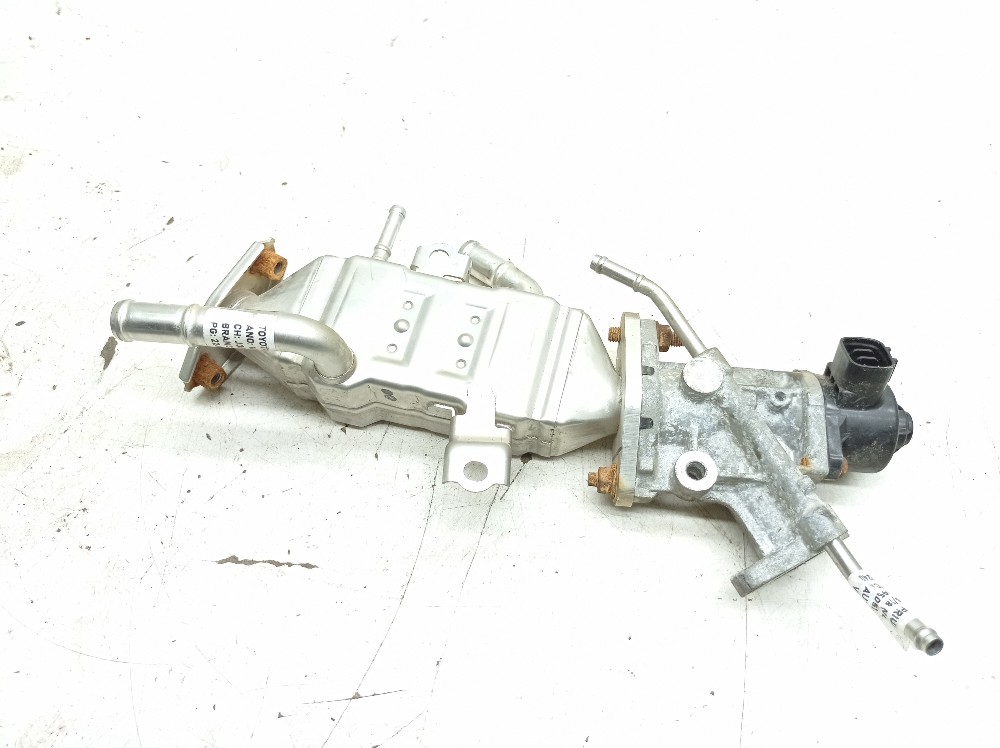 Válvula Egr Toyota Prius 1.8 2017 2018 2560137030