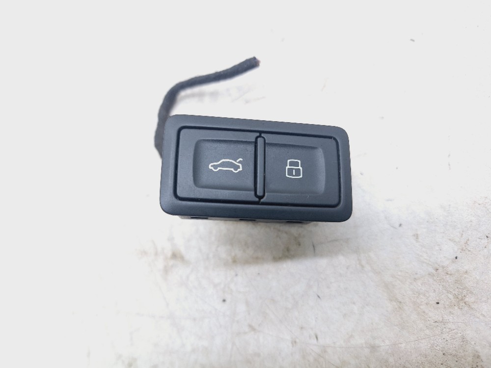 Botão Abertura Porta Malas/ Trava Q3 1.4 2019 4g0959831b