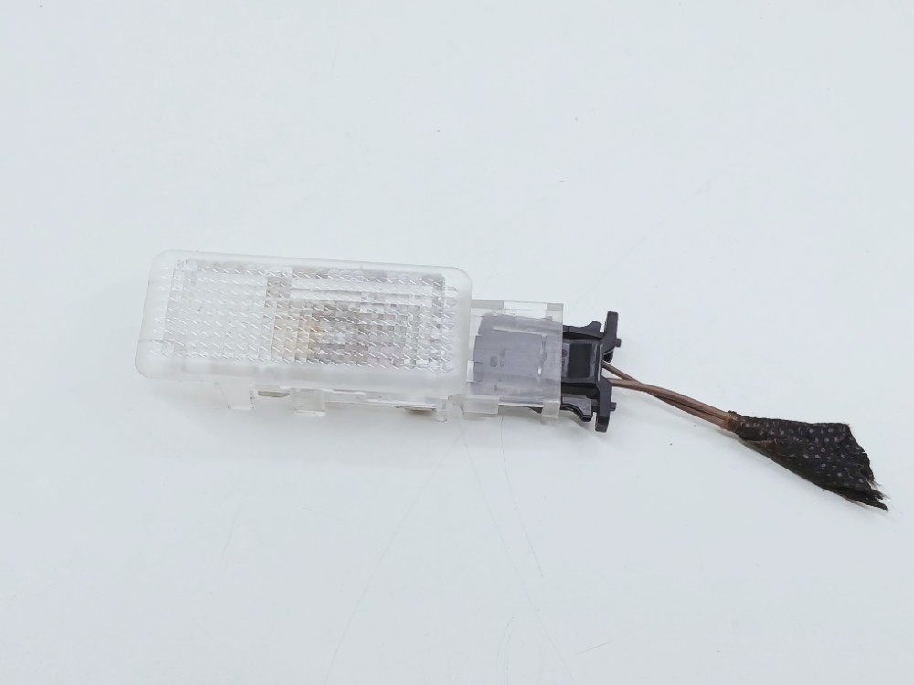 Luz Cortesia Interna Vw Nivus 1.0 Tsi 2024