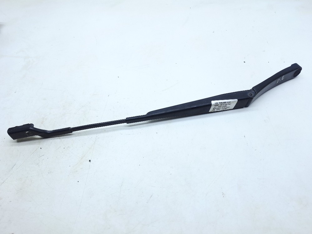 Braço Esquerdo Limpador Parabrisa Vw Tiguan Tsi 2.0 2019