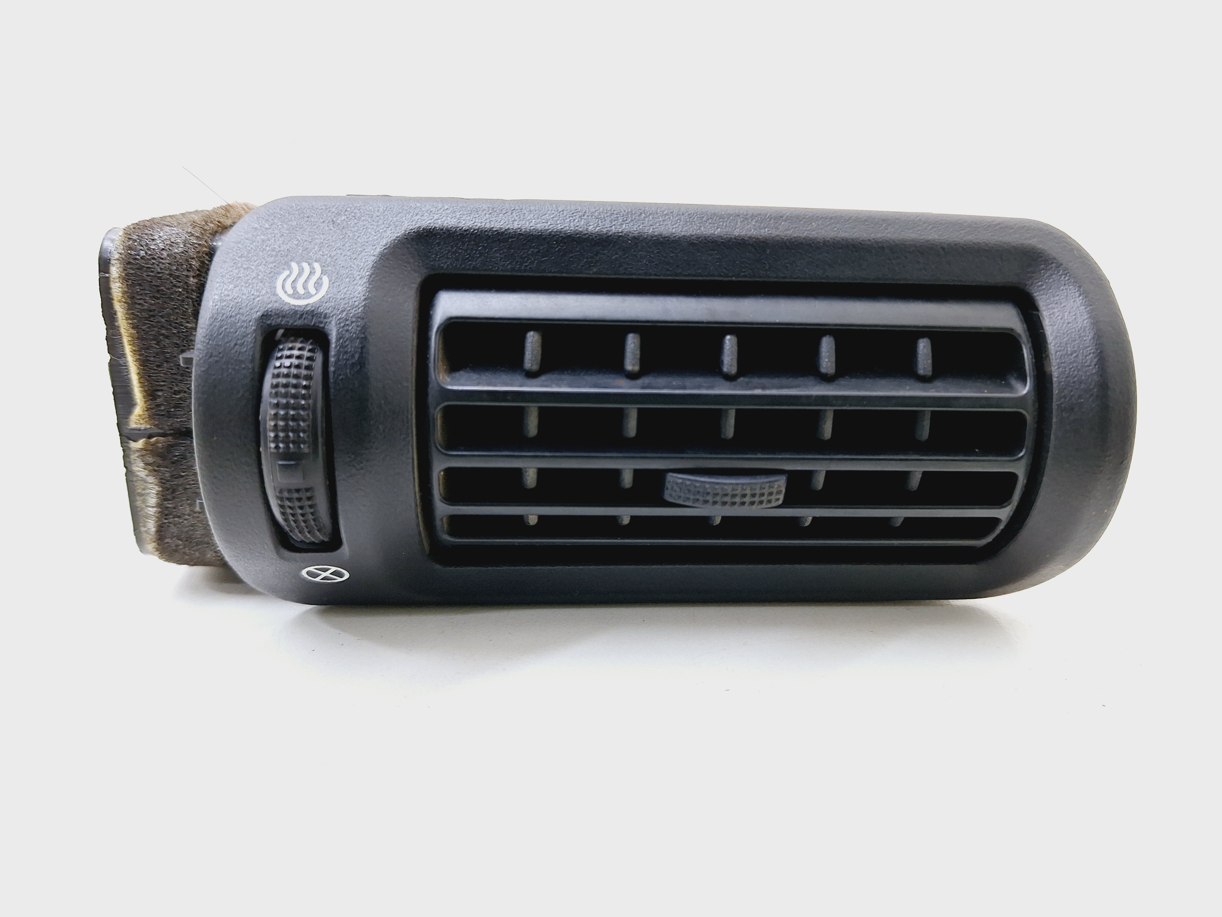 Difusor Ar Direito Kia Sorento 3.5 2011 / 2012 Nº970502p100