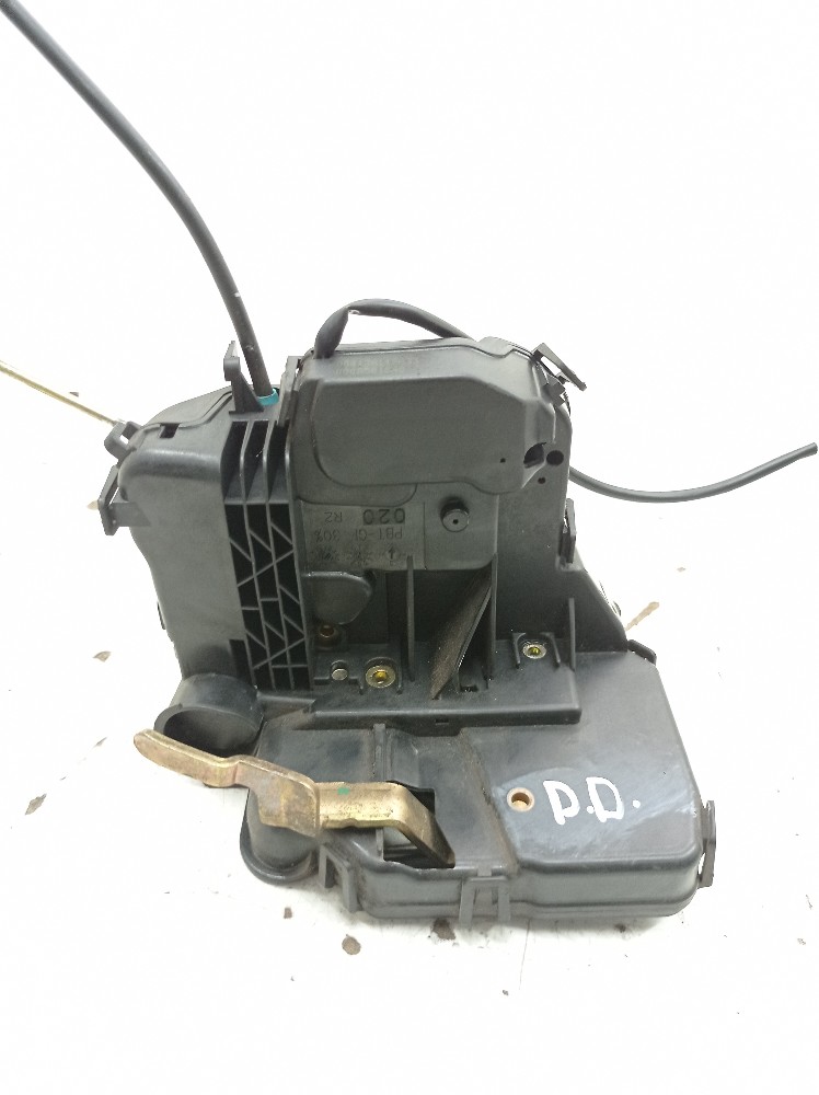 Fechadura Porta Dianteiro Direita Mercedes C180 2003 2004