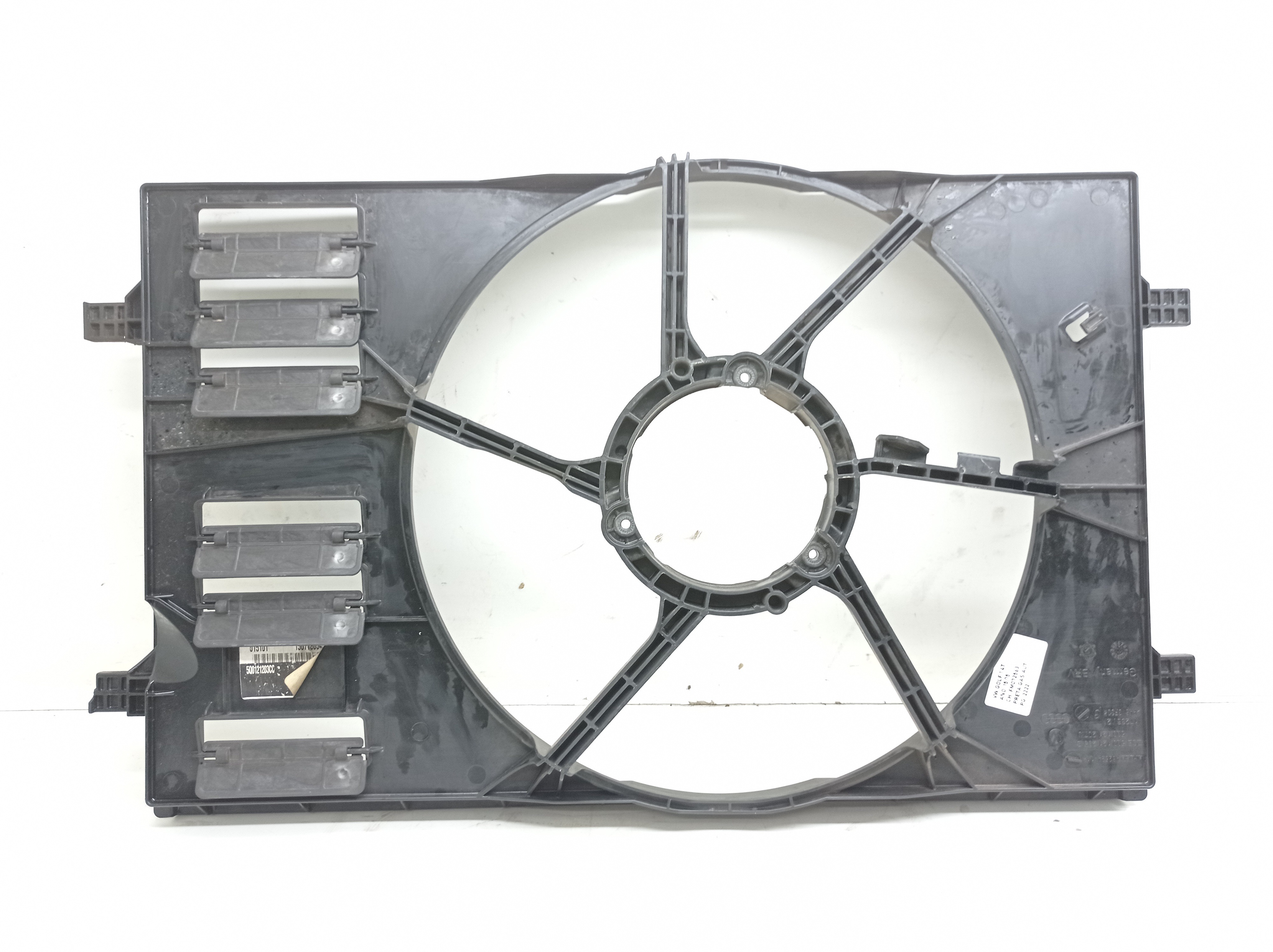 Defletor Radiador Volkswagen Golf Tsi 1.4 2015 / 2016