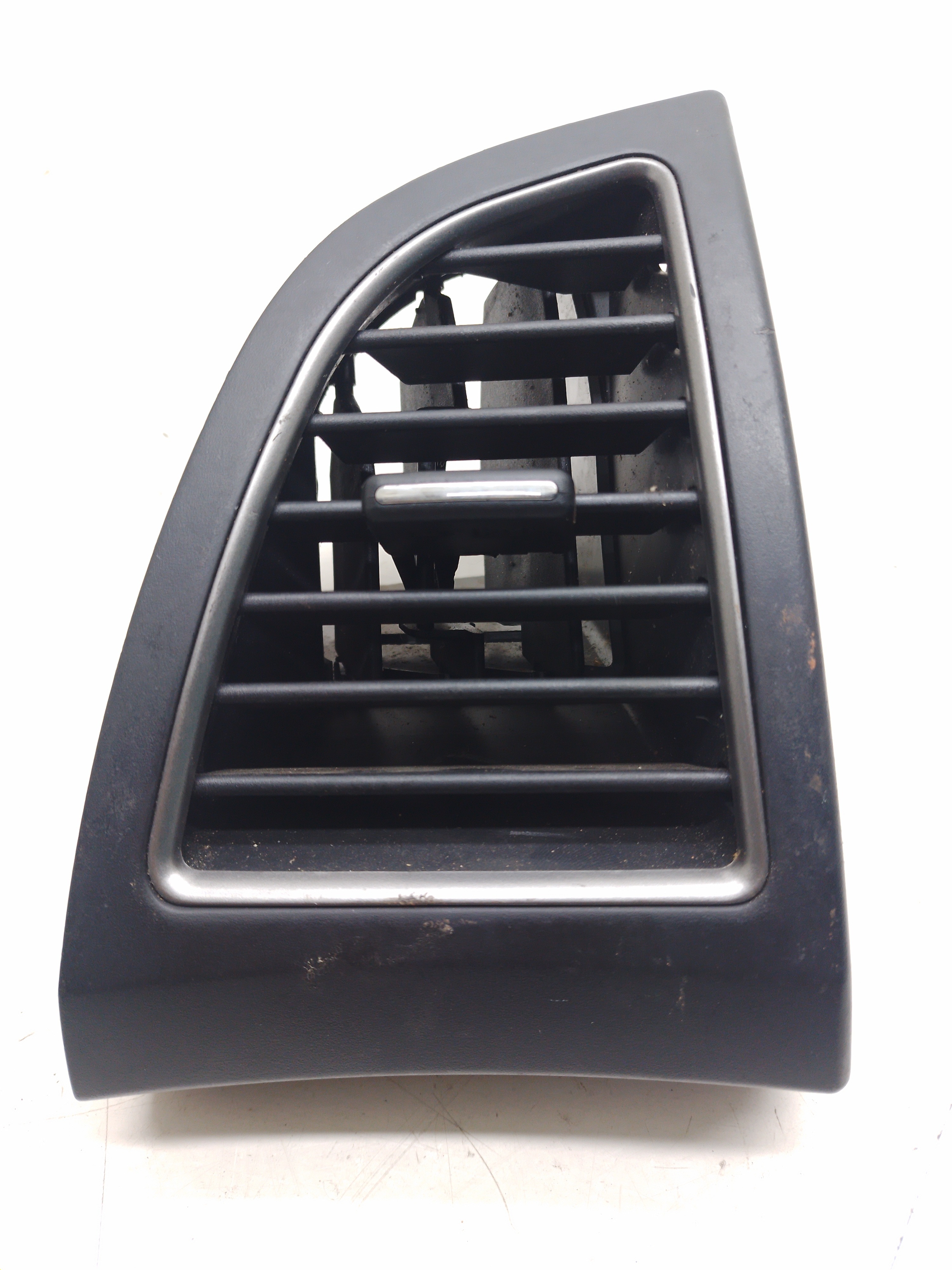 Difusor Ar Direito Hyundai Hb20 1.0 2012 / 2013 Nº974901s000