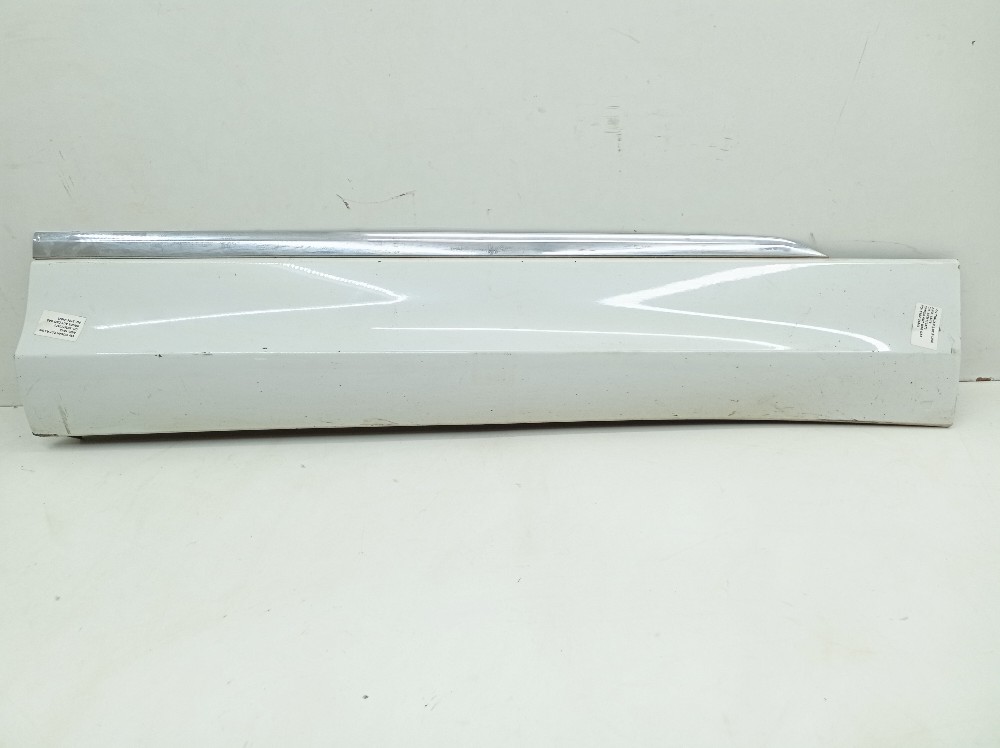 Acabamento Porta Dianteira Direita Vw Tiguan Tsi 2.0 2019