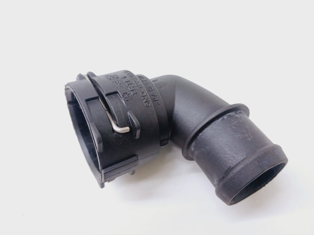 Conexão flange mangueira radiador audi q3 tfsi 2.0 2015 2016