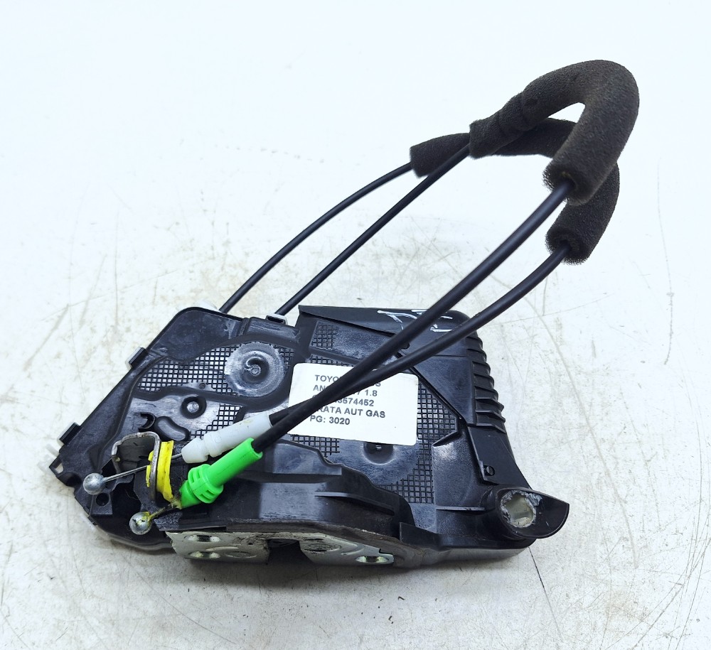 Fechadura Porta Dianteira Esquerda Toyota Prius 1.8 2017
