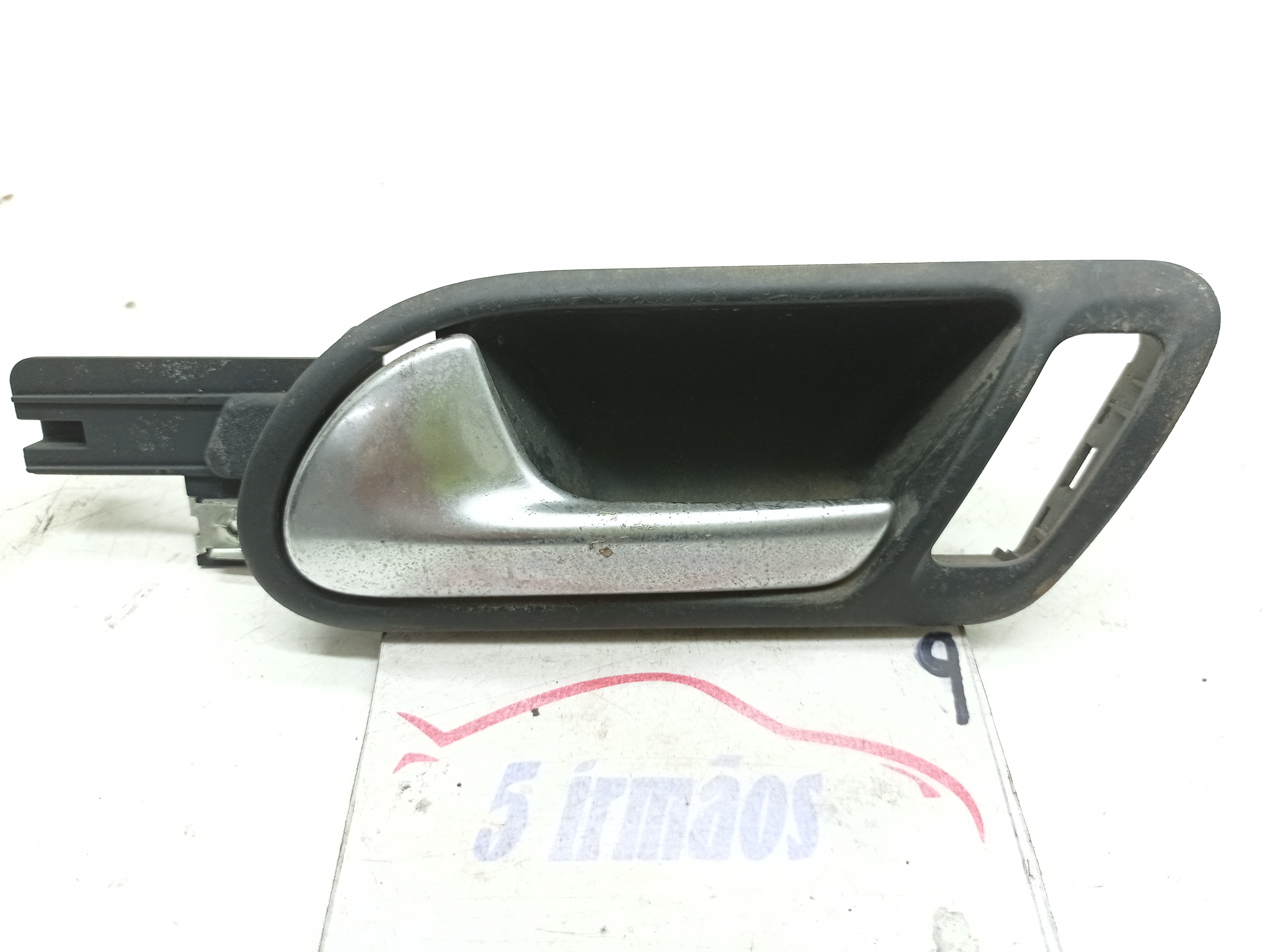 Maçaneta Interna Dianteira Esquerda Vw Jetta 2.5 2009 / 2010