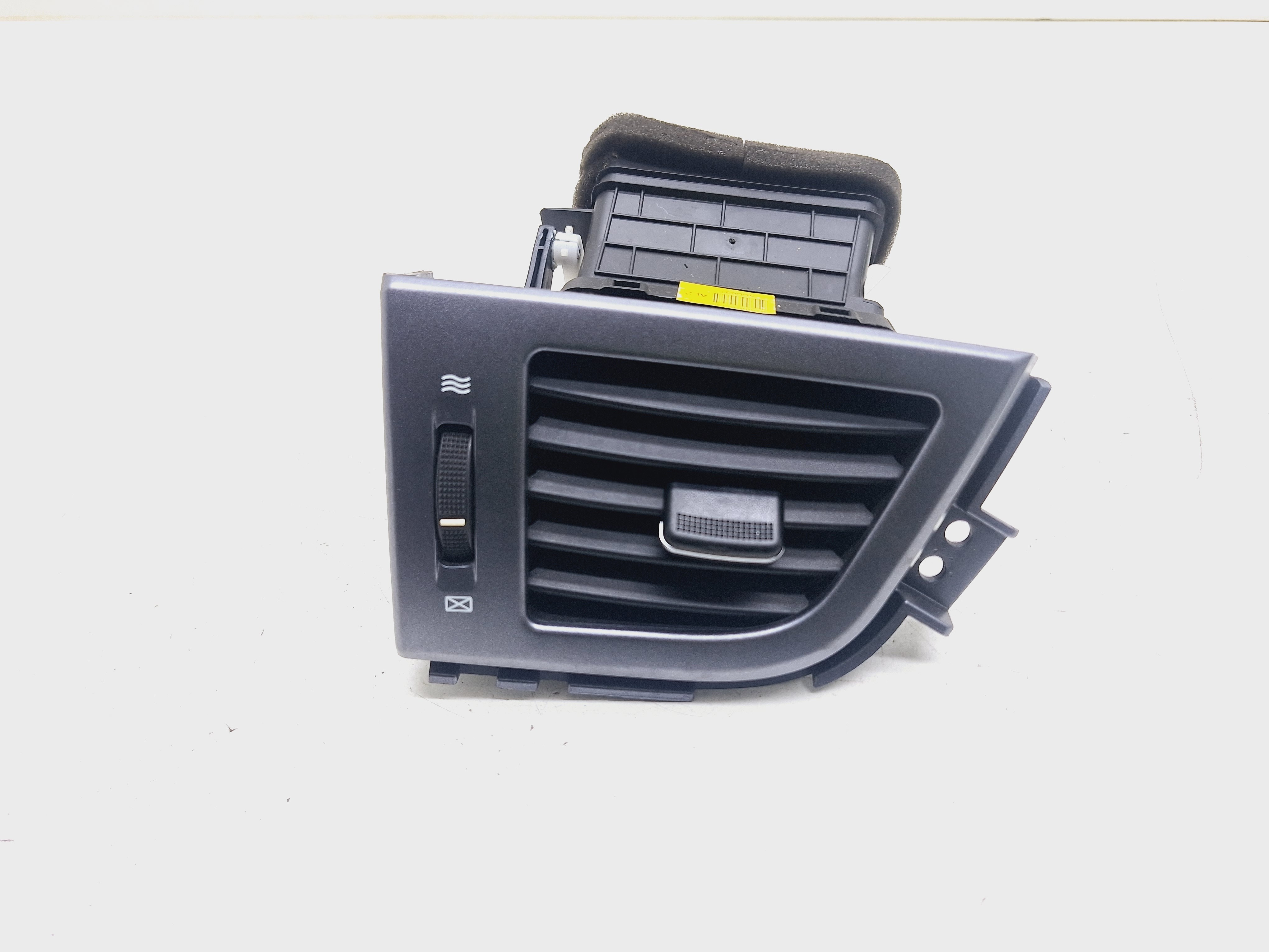 Difusor Ar Esquerdo Hyundai I30 1.6 2012/ 2013 Nº97480a5000