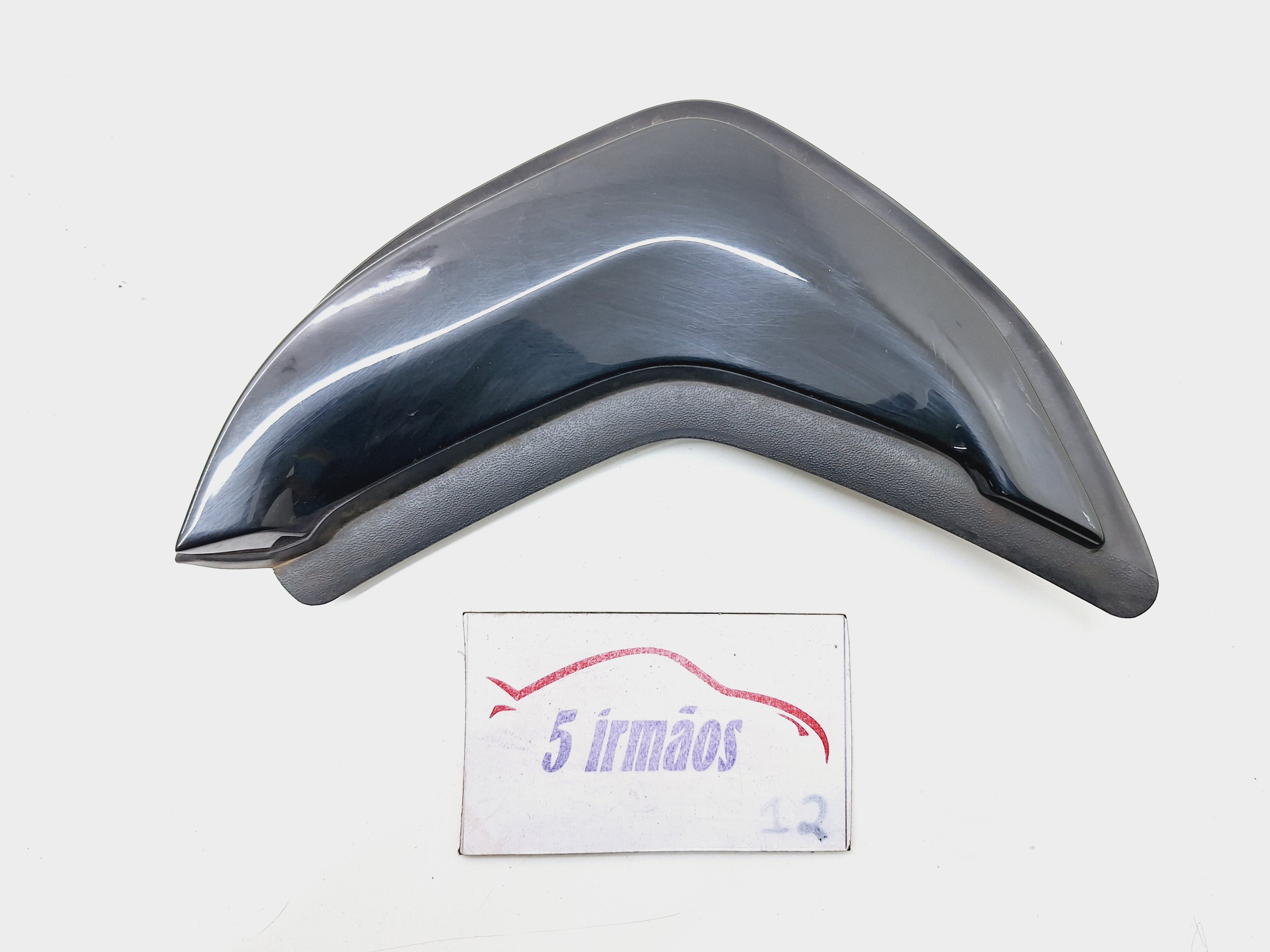 Acabamento Coluna Porta Traseira Direita Bmw 320i 2.0 2021