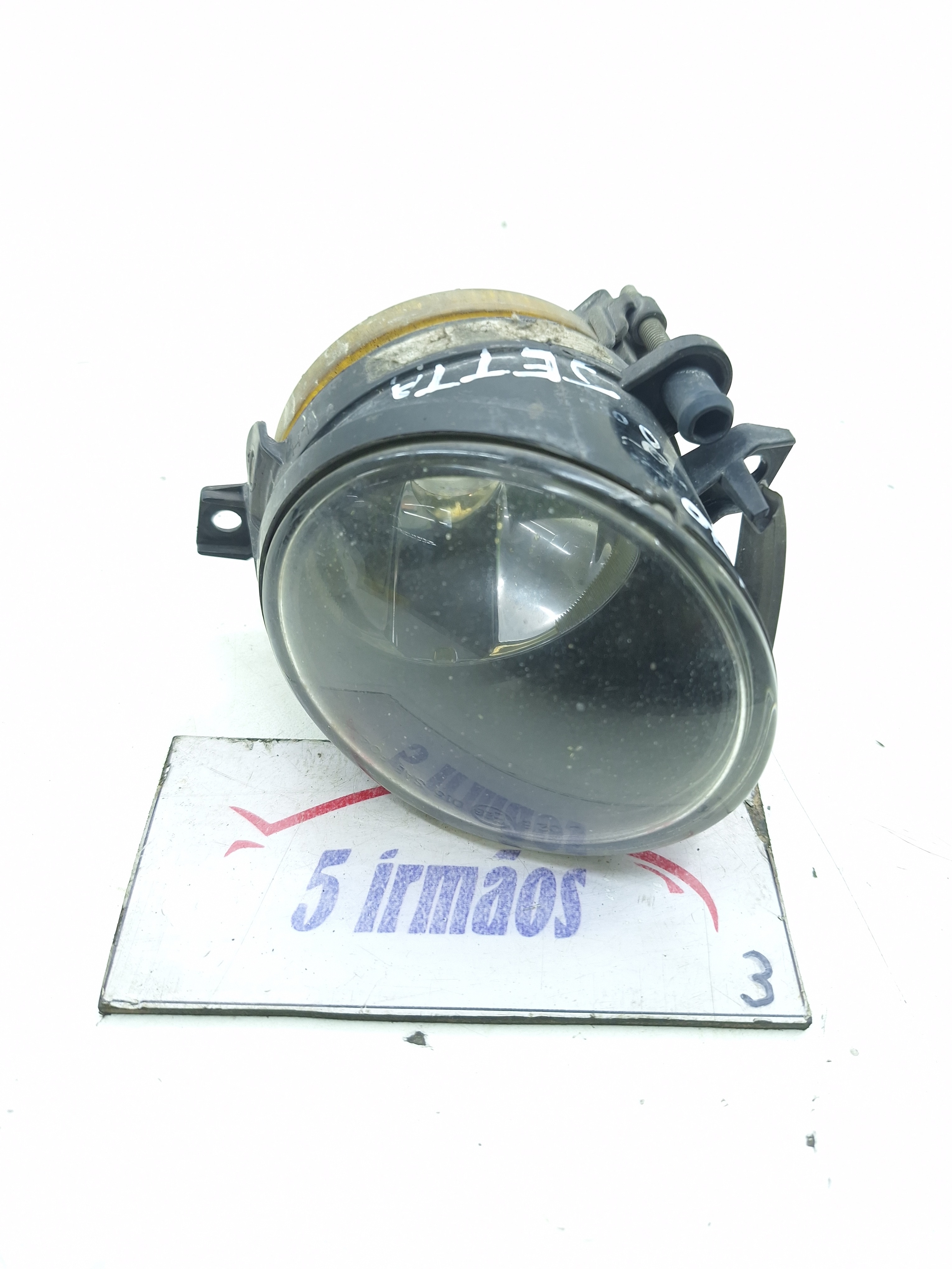 Farol Milha Esquerdo Volkswagen Jetta 2.5 2009 / 2010