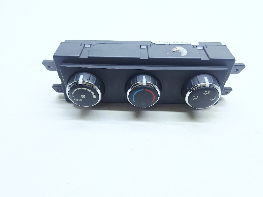 Comando Ar Condicionado Town Country 3.6 2012 55111313ab