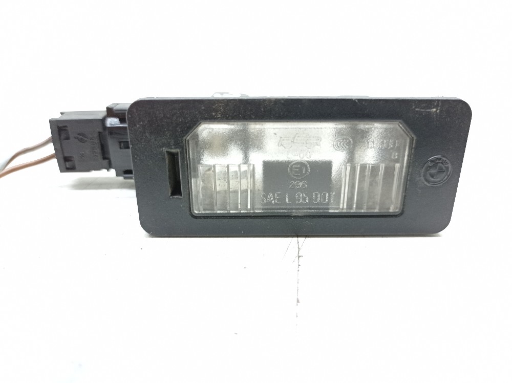 Luz Placa Traseira Bmw 335i 3.0 2007 2008 64070206