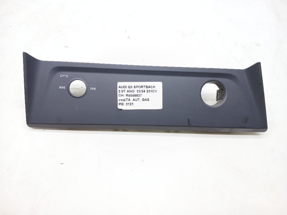 Acabamento Rádio Audi Q3 Sportback 2.0 2023 2024