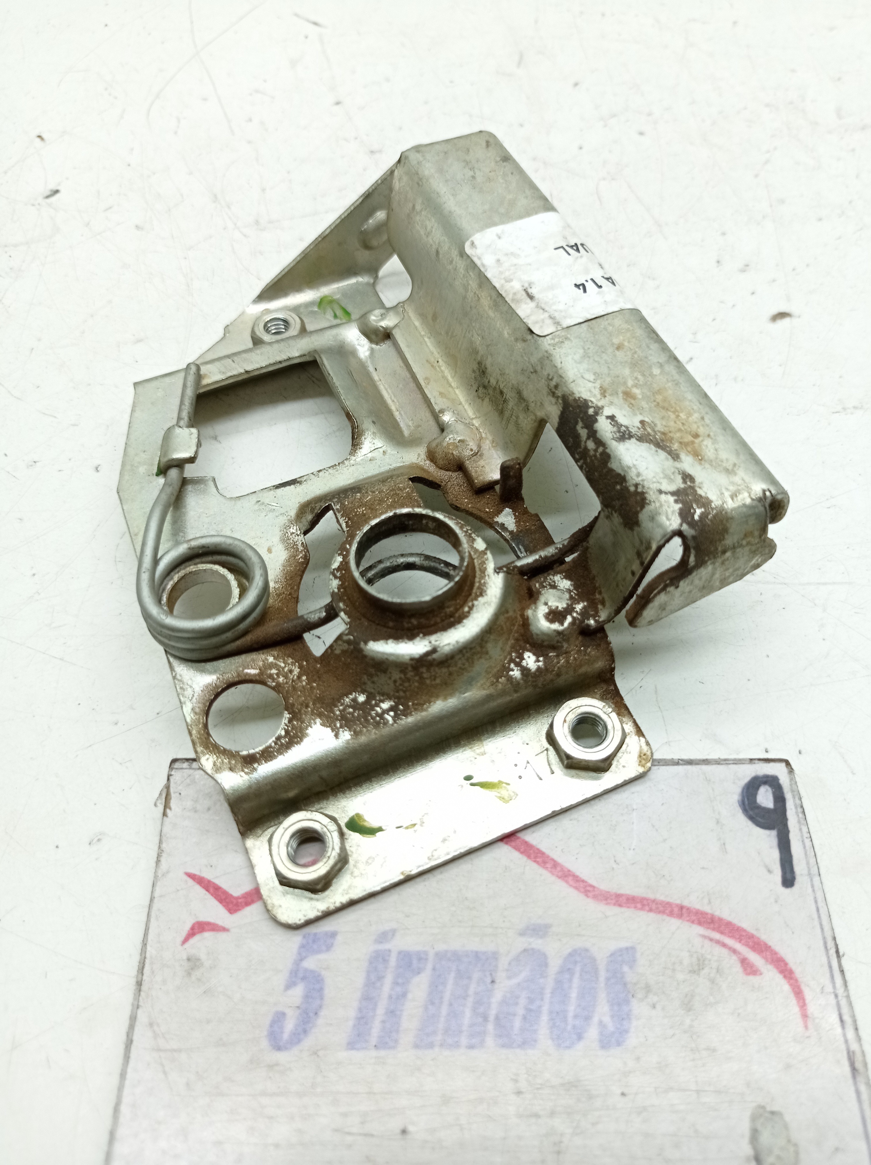 Trava Fechadura Capô Fiat Strada 1.4 2010 / 2011