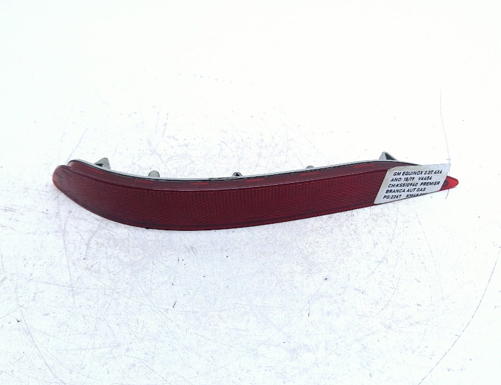 Refletor Olho Gato Traseiro Direito Gm Equinox 2.0 2019 Vermelho