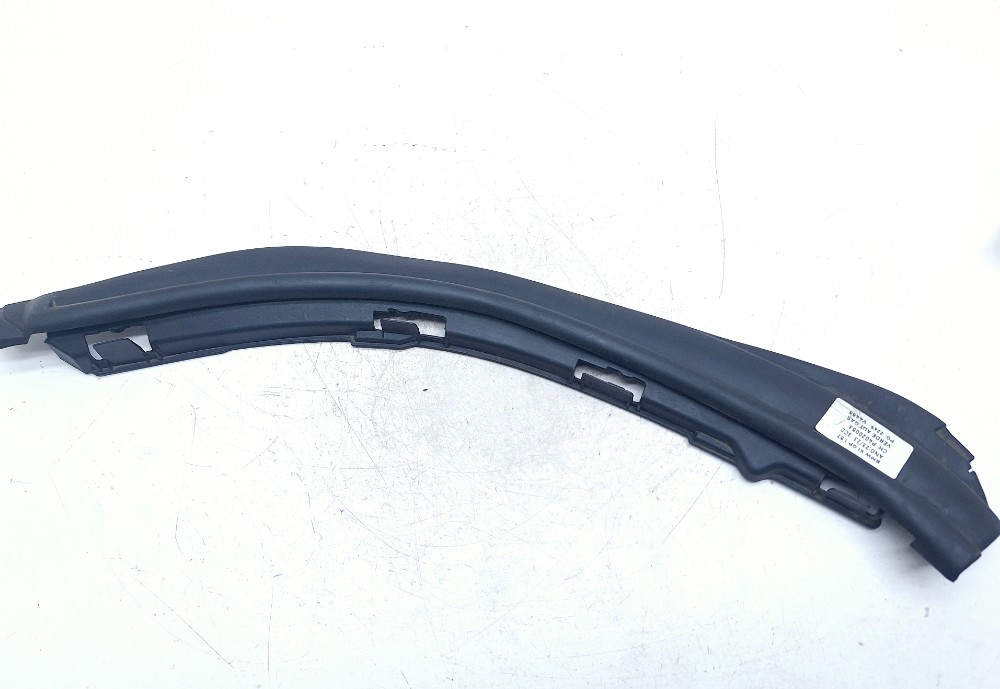 Borracha Farol Esquerdo Bmw X1 1.5 2023 51769883429