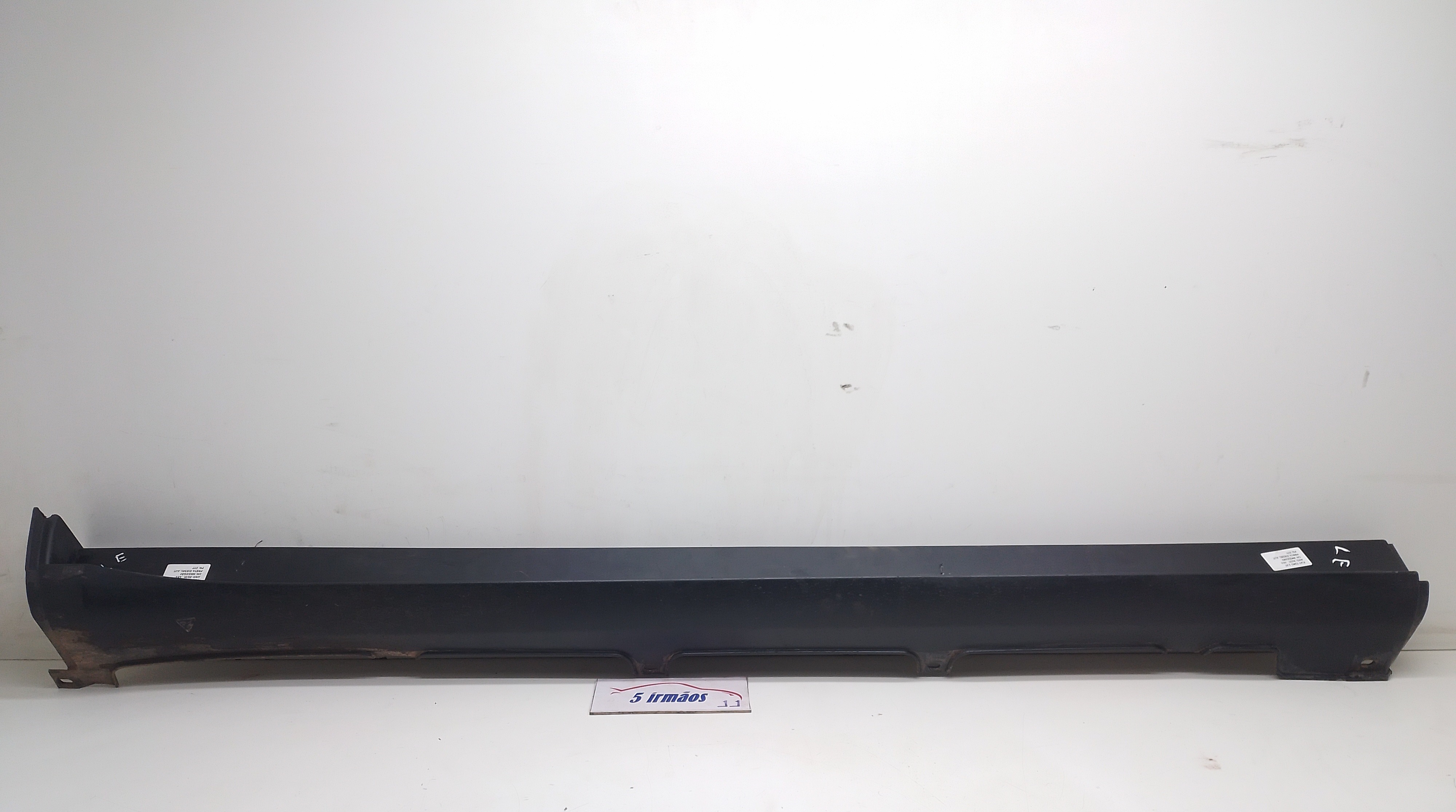 Spoiler Lateral Esquerdo Fiat Toro 2.0 2021 N1002176890 Preto