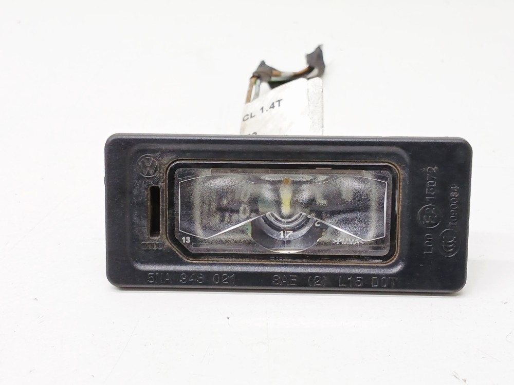 Luz Placa Volkswagen Jetta Tsi 1.4t 2018 2019 5na943021