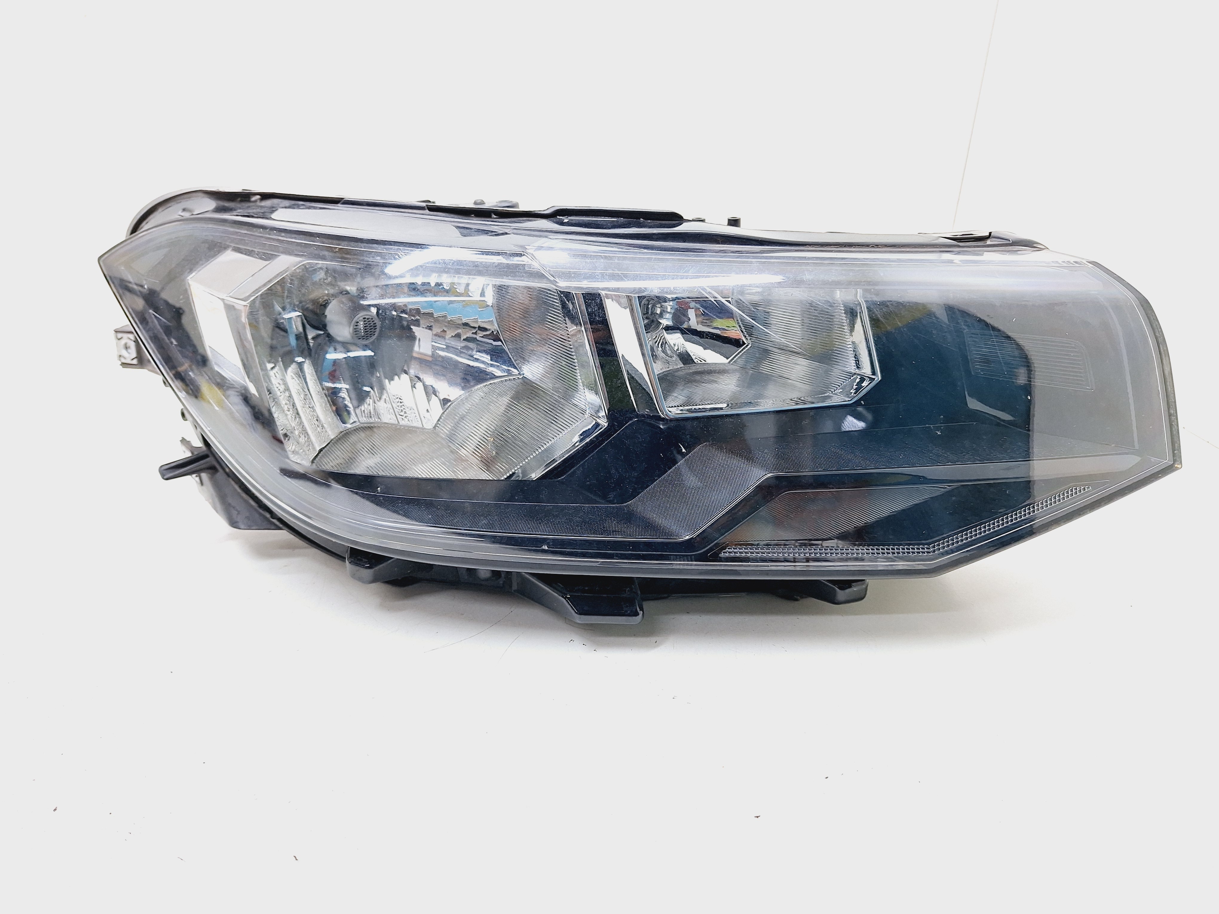 Farol Direito Volkswagen Tcross Tsi 1.0 2022  Direito