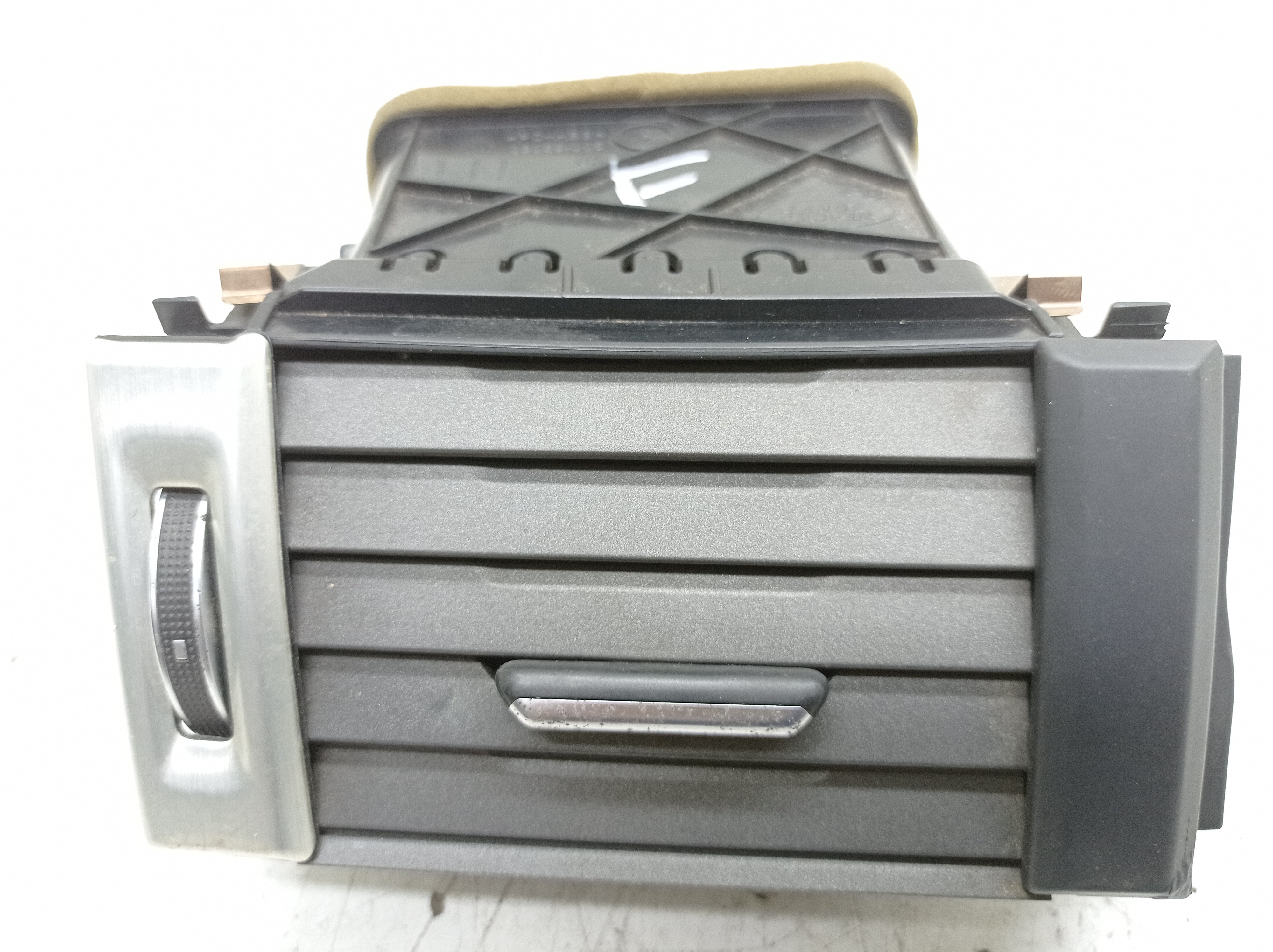 Difusor Ar Esquerdo Evoque 2.2 2015 / 2016 Bj32018b09bb