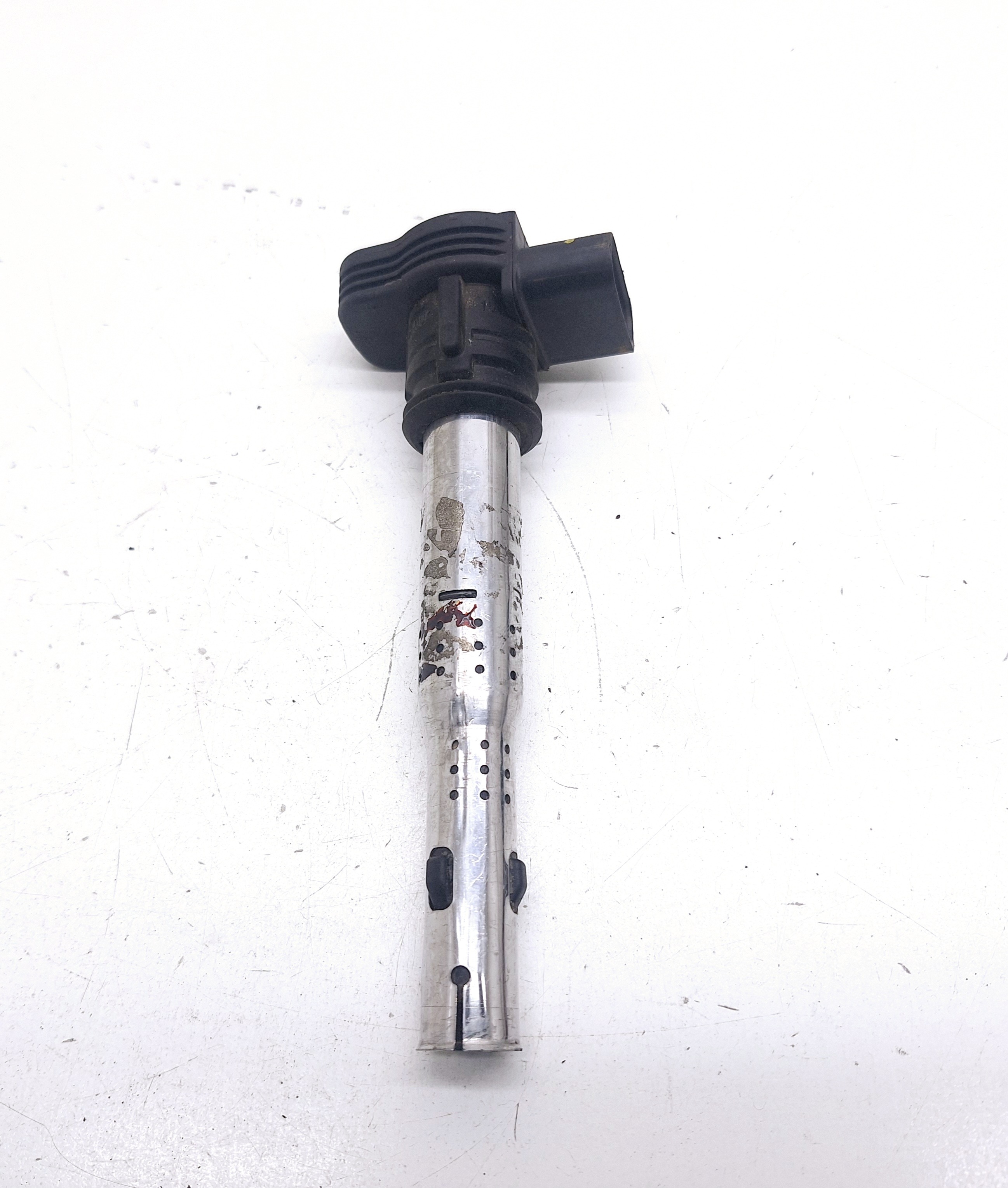 Bobina Ignição Audi A4 Tfsi 2.0 2010/ 2011 Nº07k905715f