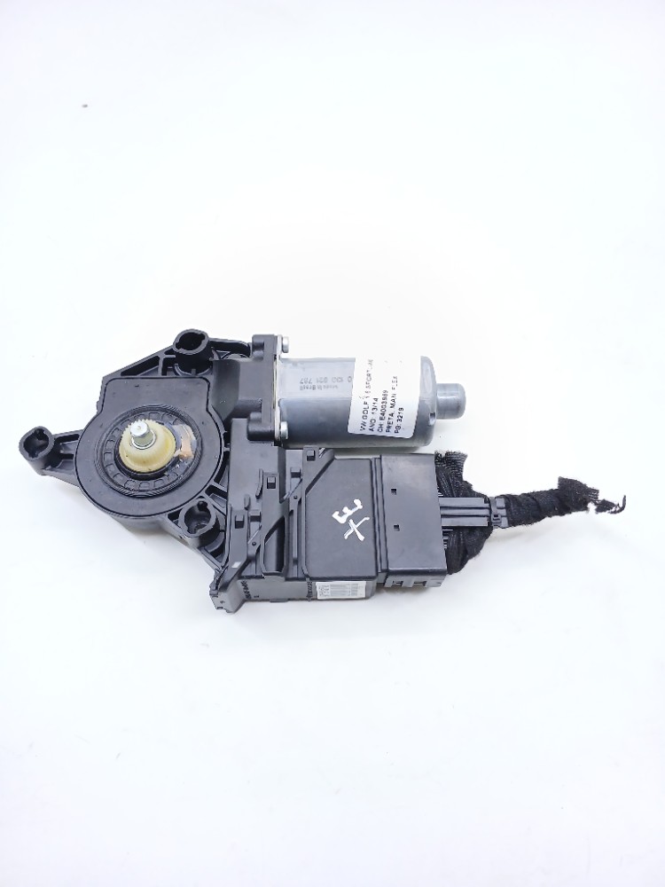 Motor Vidro Traseiro Esquerdo Vw Golf 1.6 2014 102239xxx