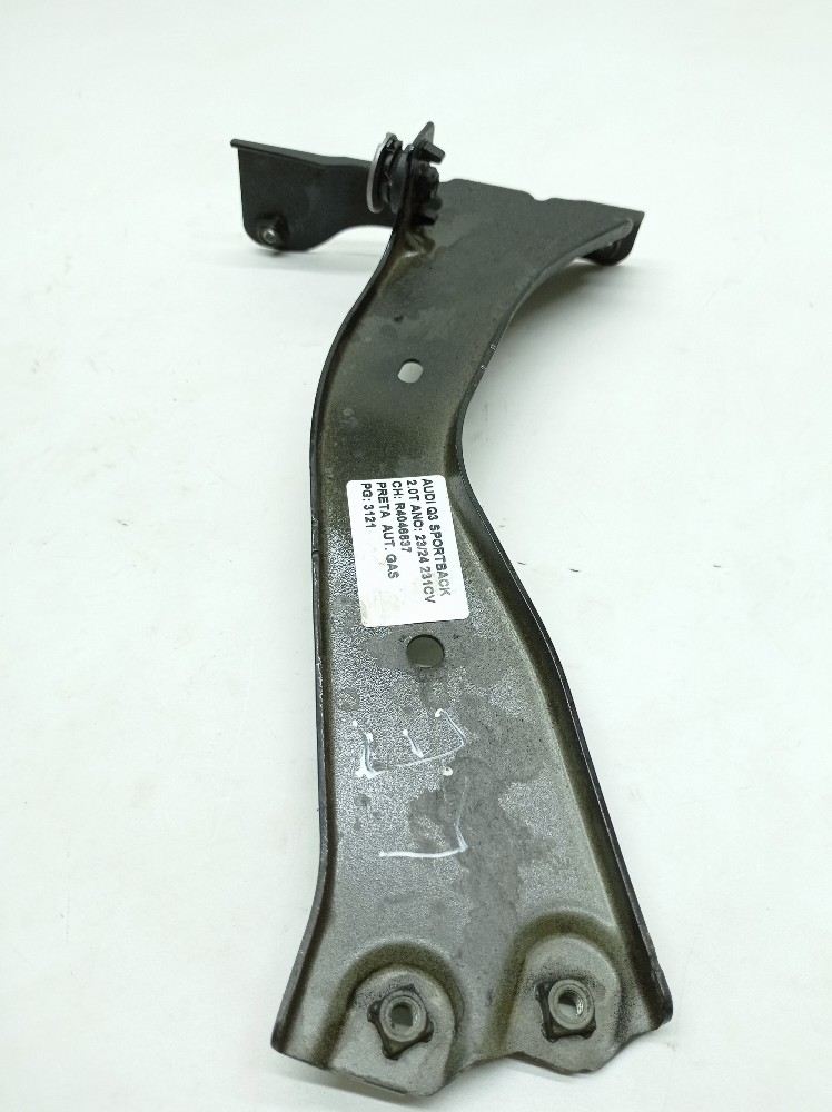 Suporte Paralama Esquerdo Audi Q3 2.0 2023 2024 83a821131