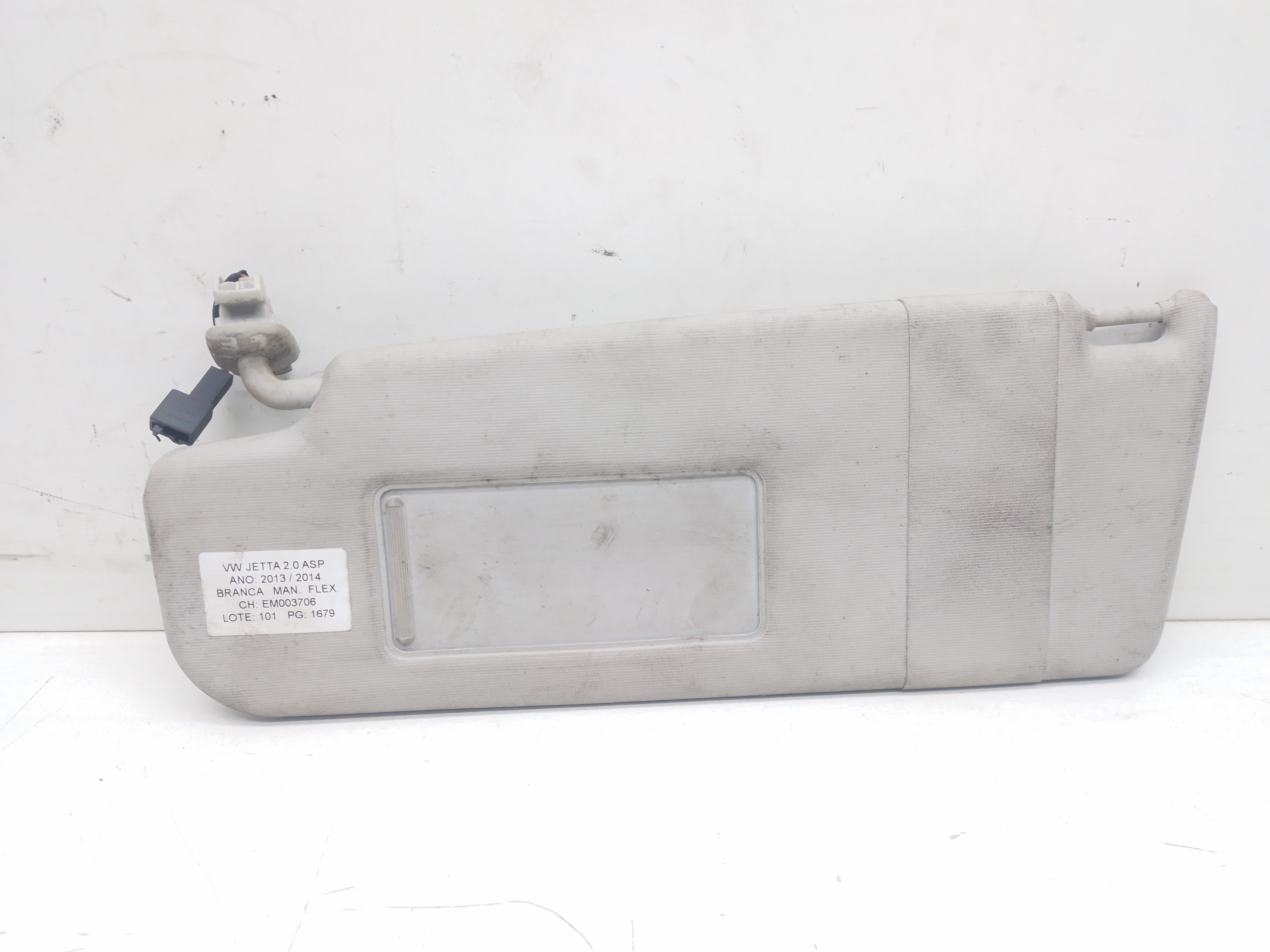 Quebra Sol Esquerdo Vw Jetta 2.0 2013 2014