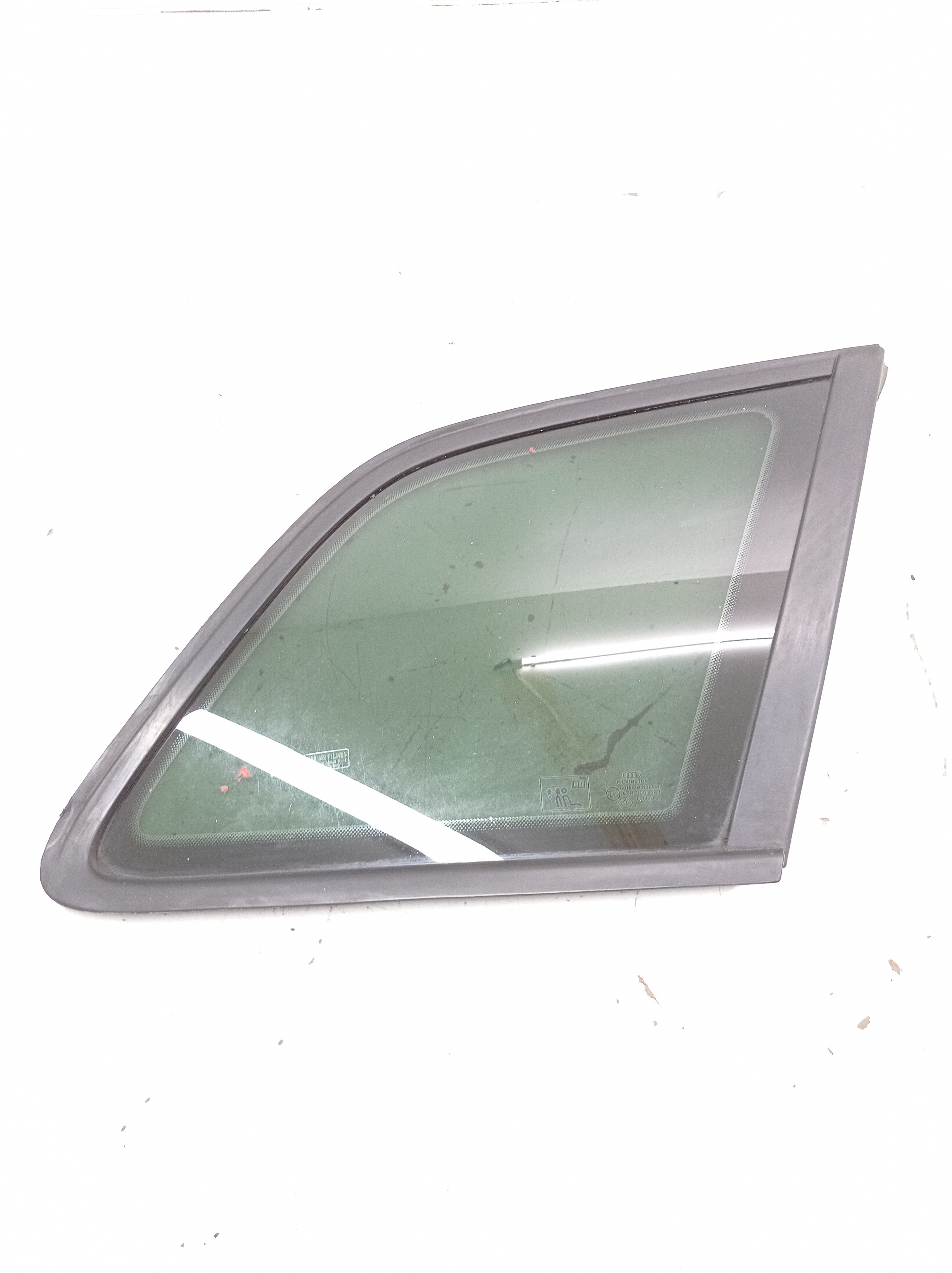 Vidro Fixo Traseiro Direito Audi A3 Tfsi 2.0 2008 2009