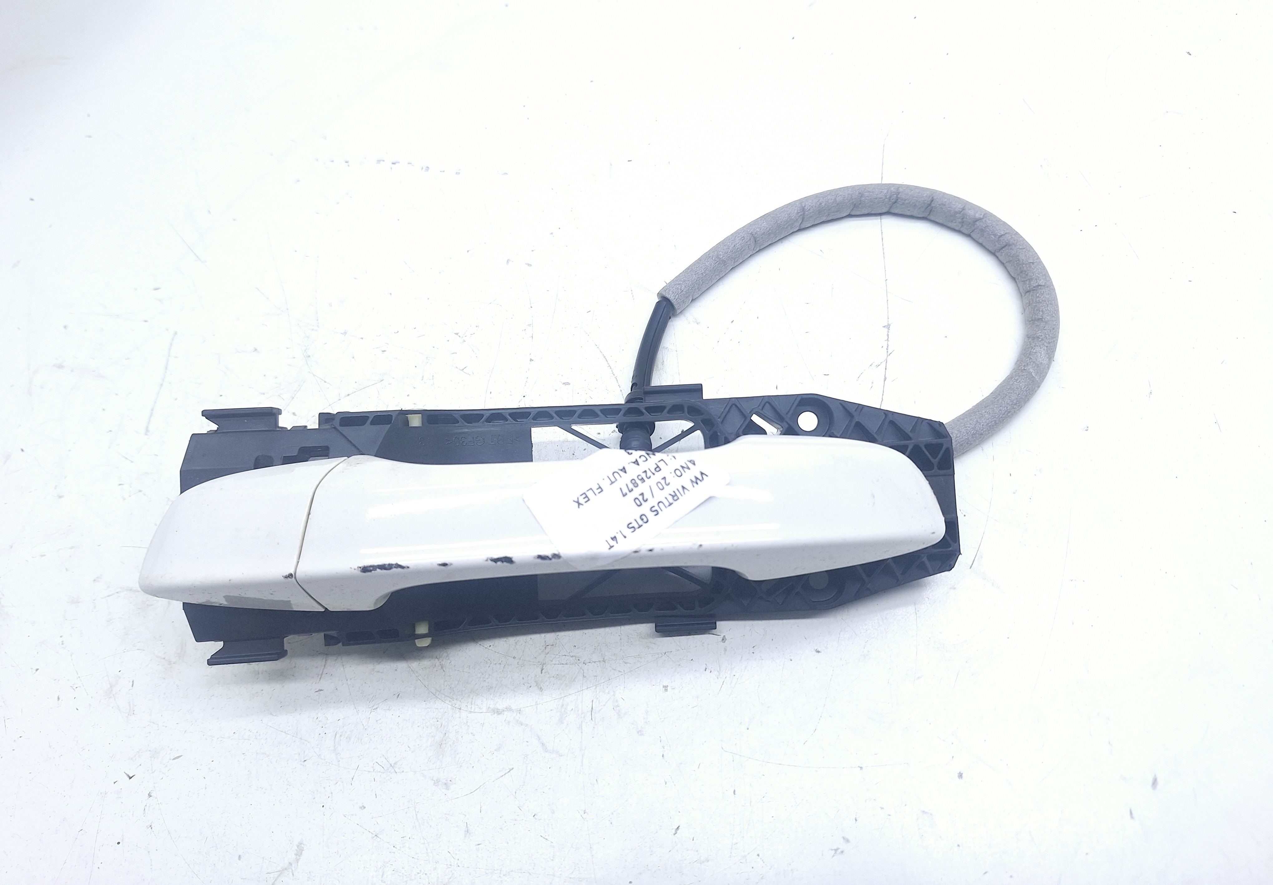 Maçaneta Externa Traseira Esquerda Vw Virtus Gts 1.4 2020 Branco Traseira